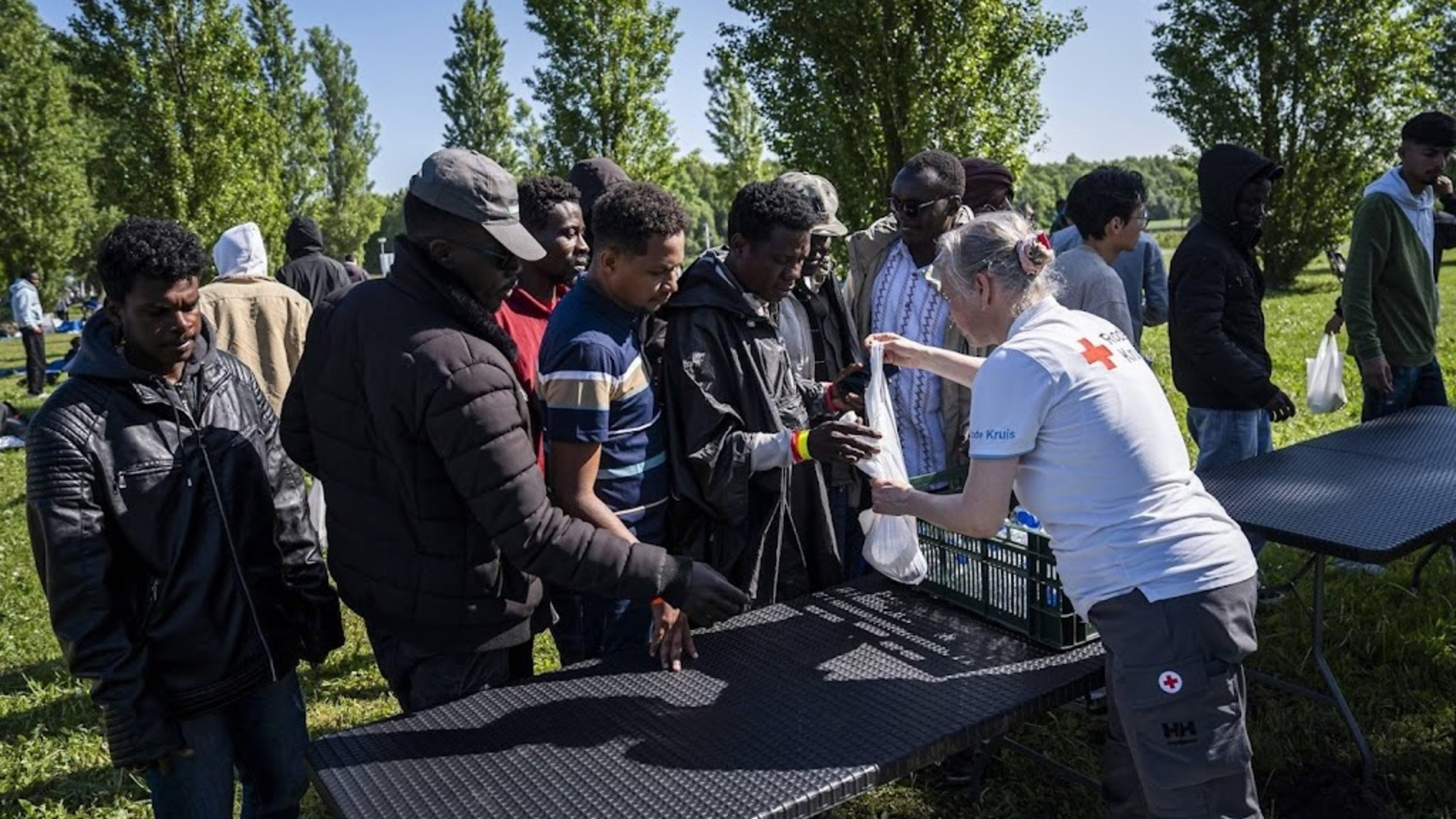Red Cross: Heat for waiting asylum seekers in Ter Apel concerning
