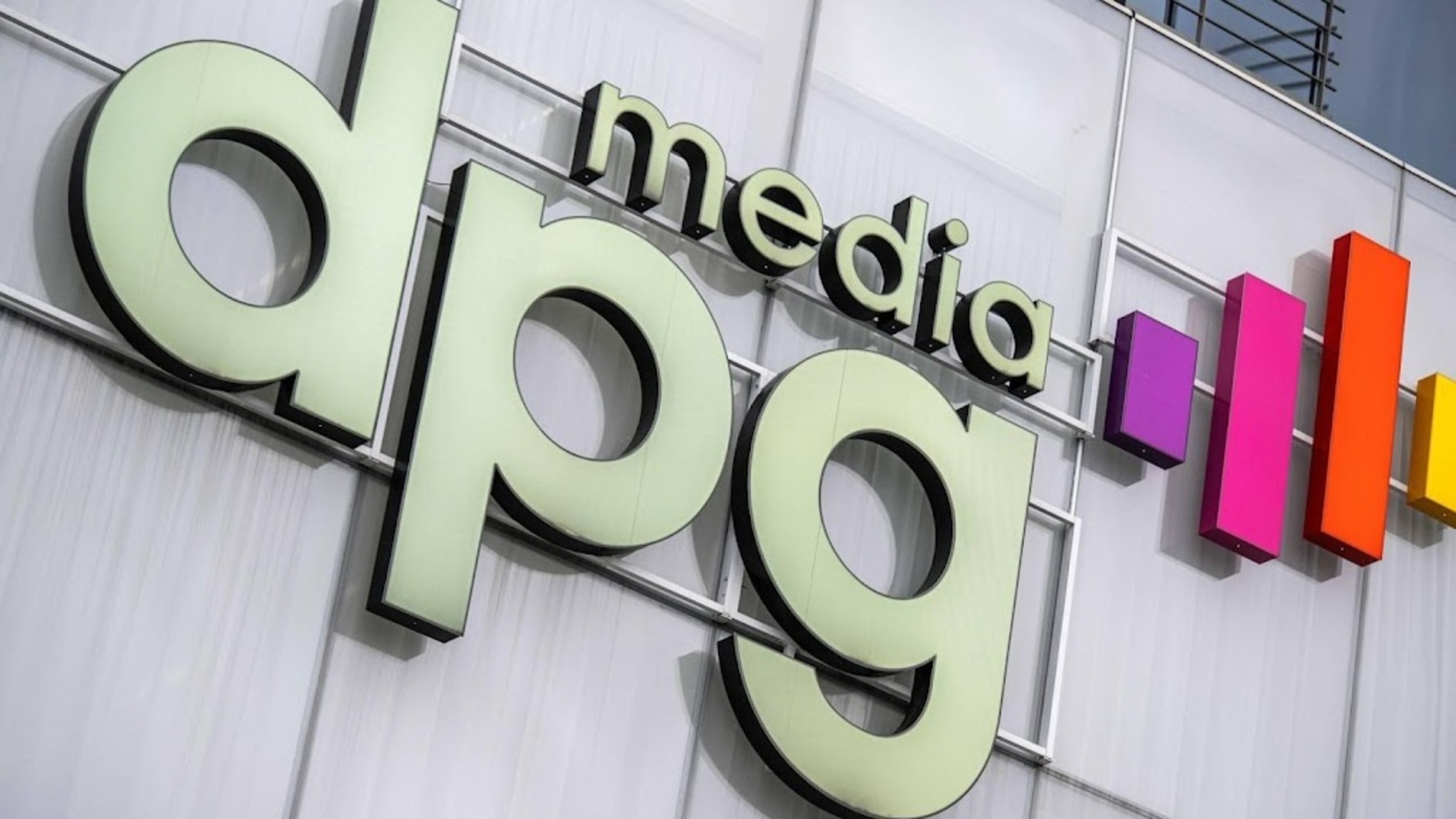 DPG Media extends newspaper project for people in poverty