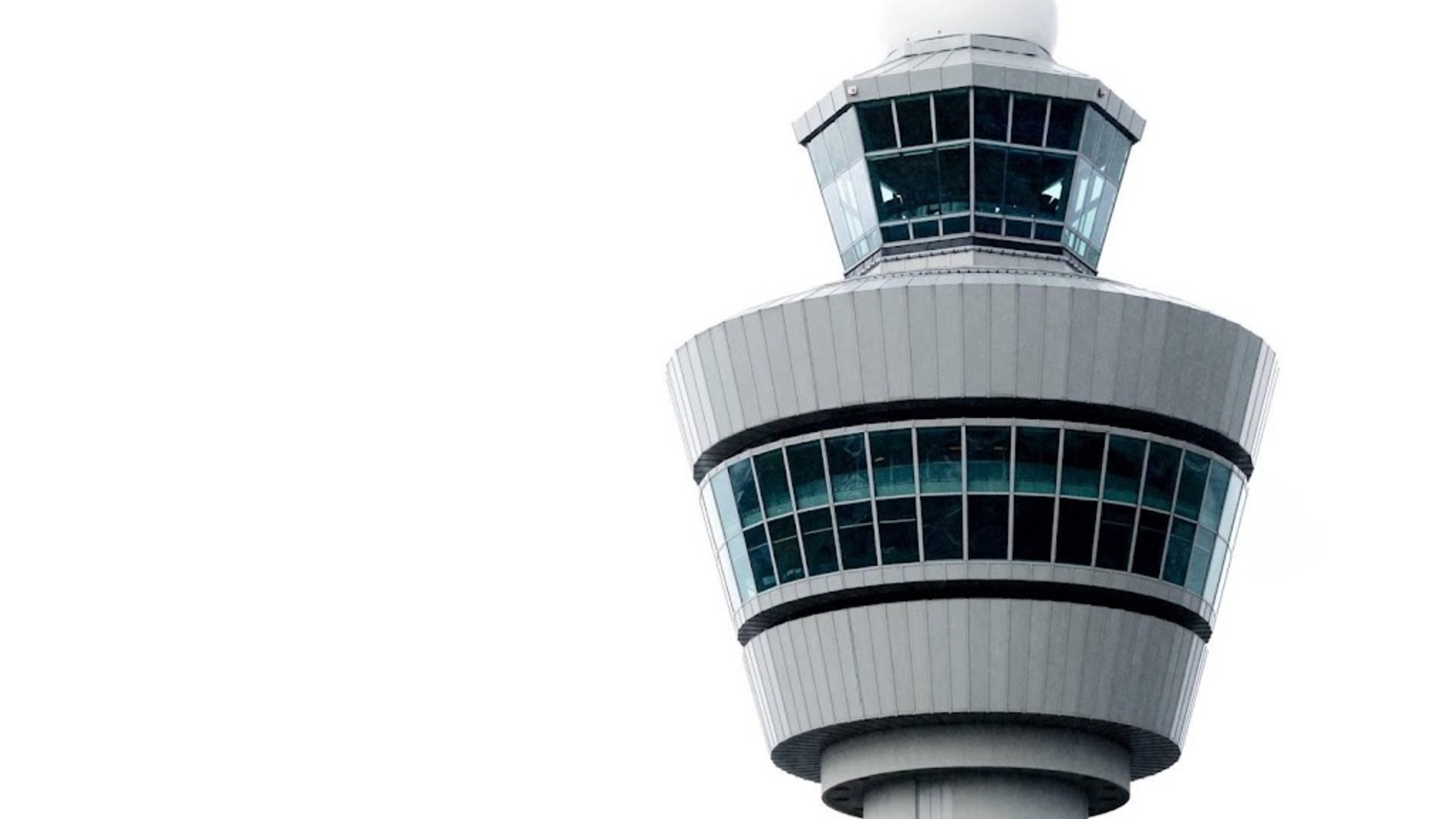 New radar tower under construction at Schiphol Airport