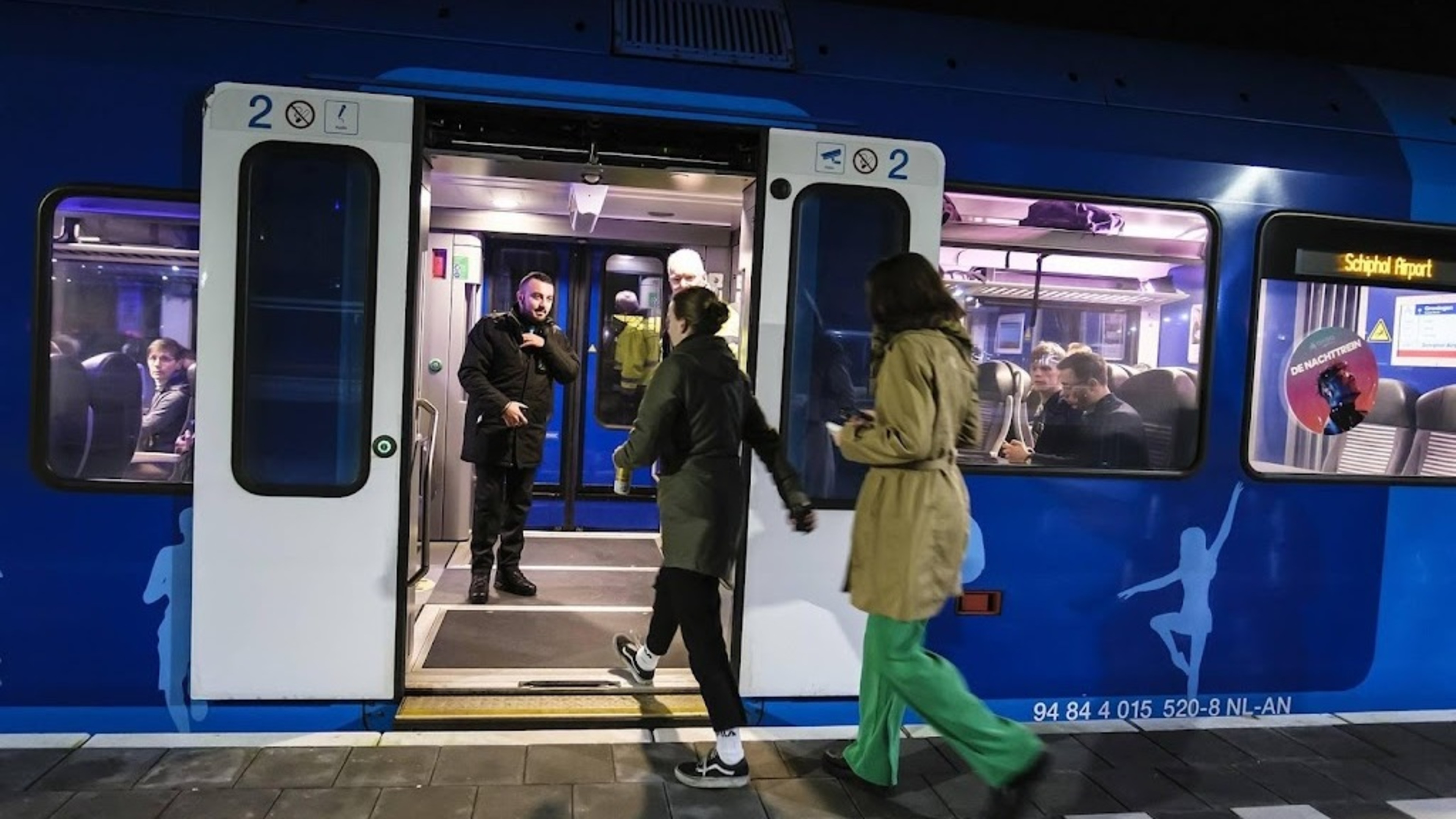 Report: night train between Schiphol and Lelystad not profitable