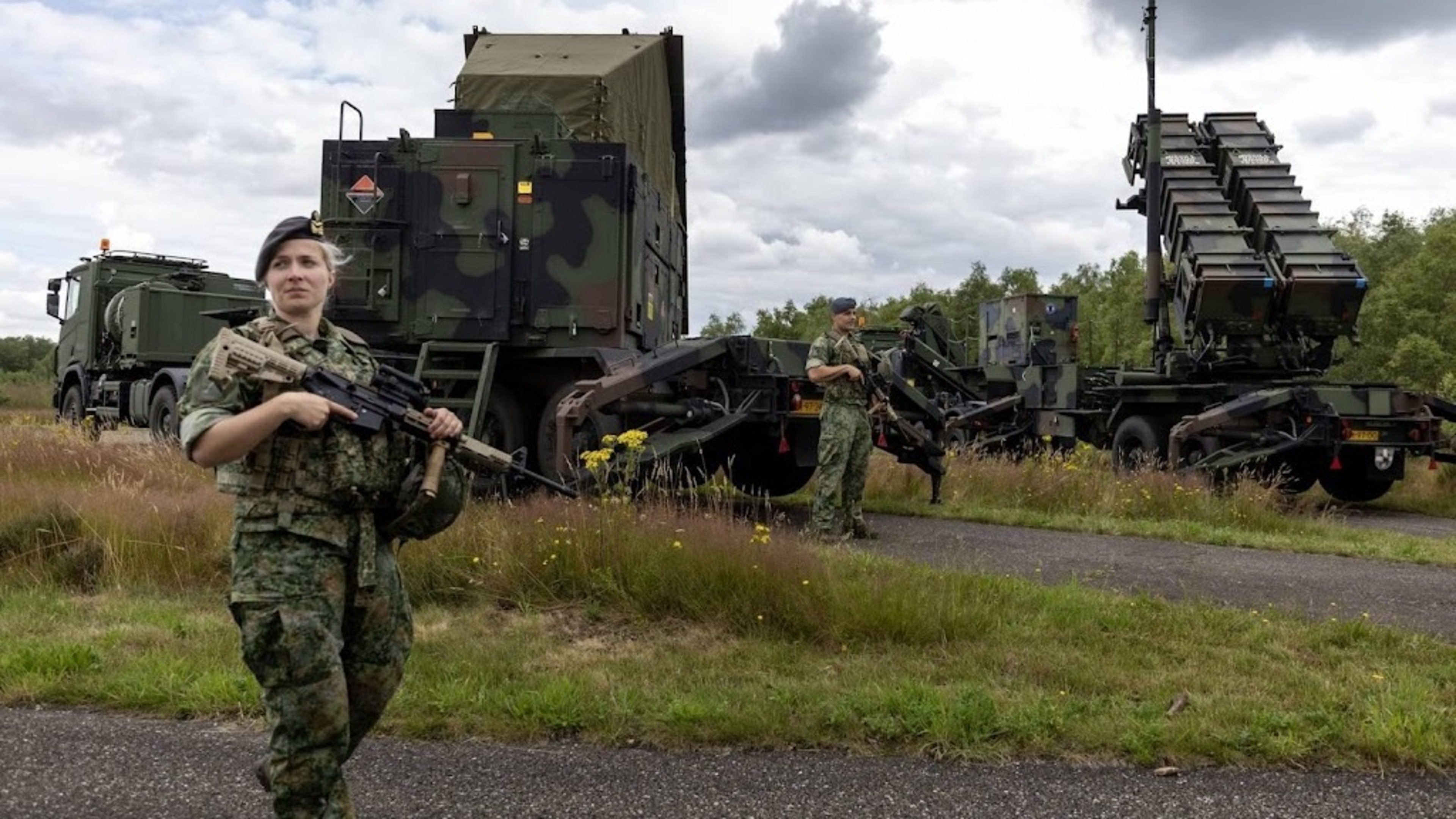 Defense Ministry to hire over 1,000 for drone units