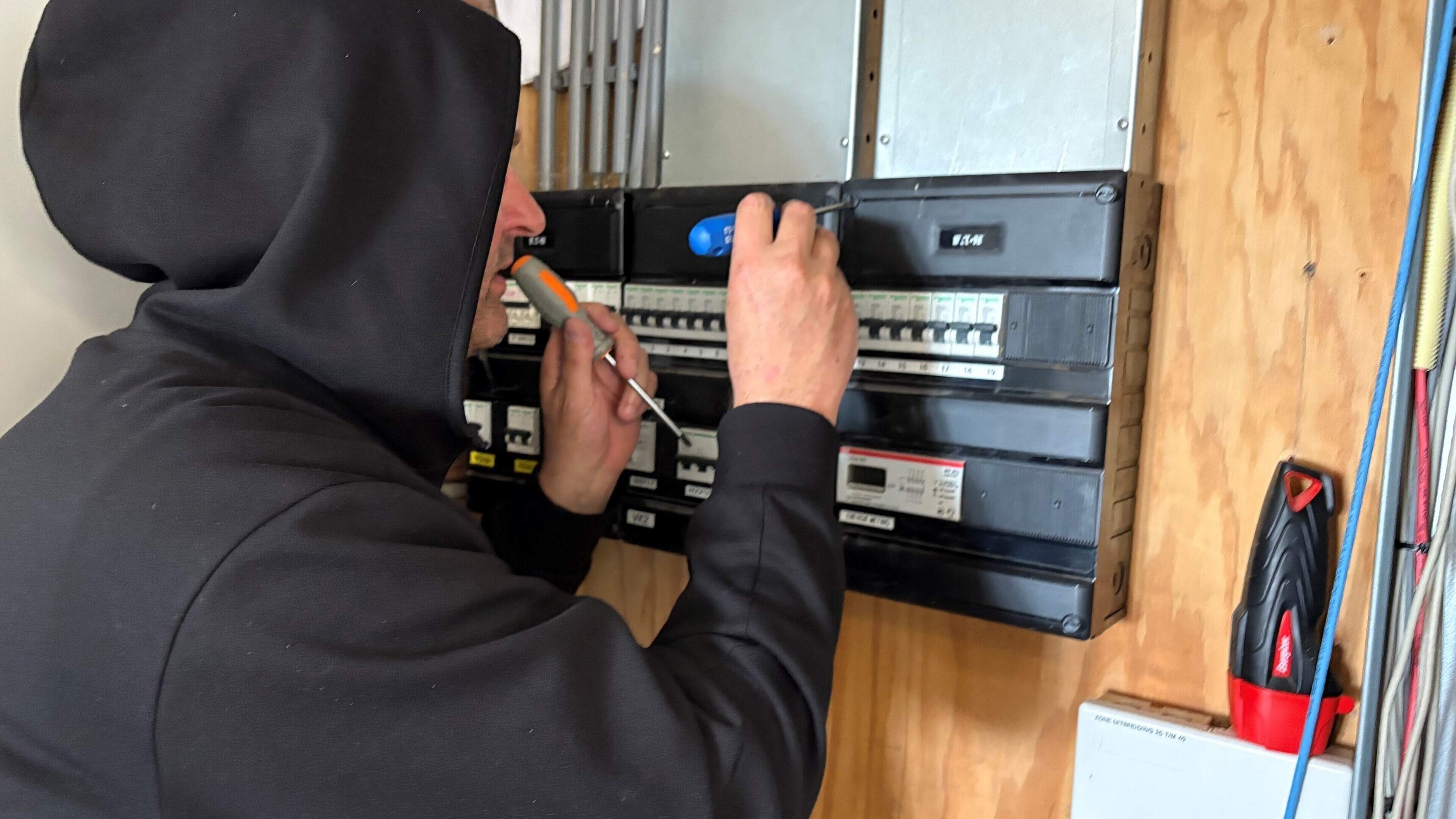 Network of rogue electricians exposed after complaint to Ombudsman team