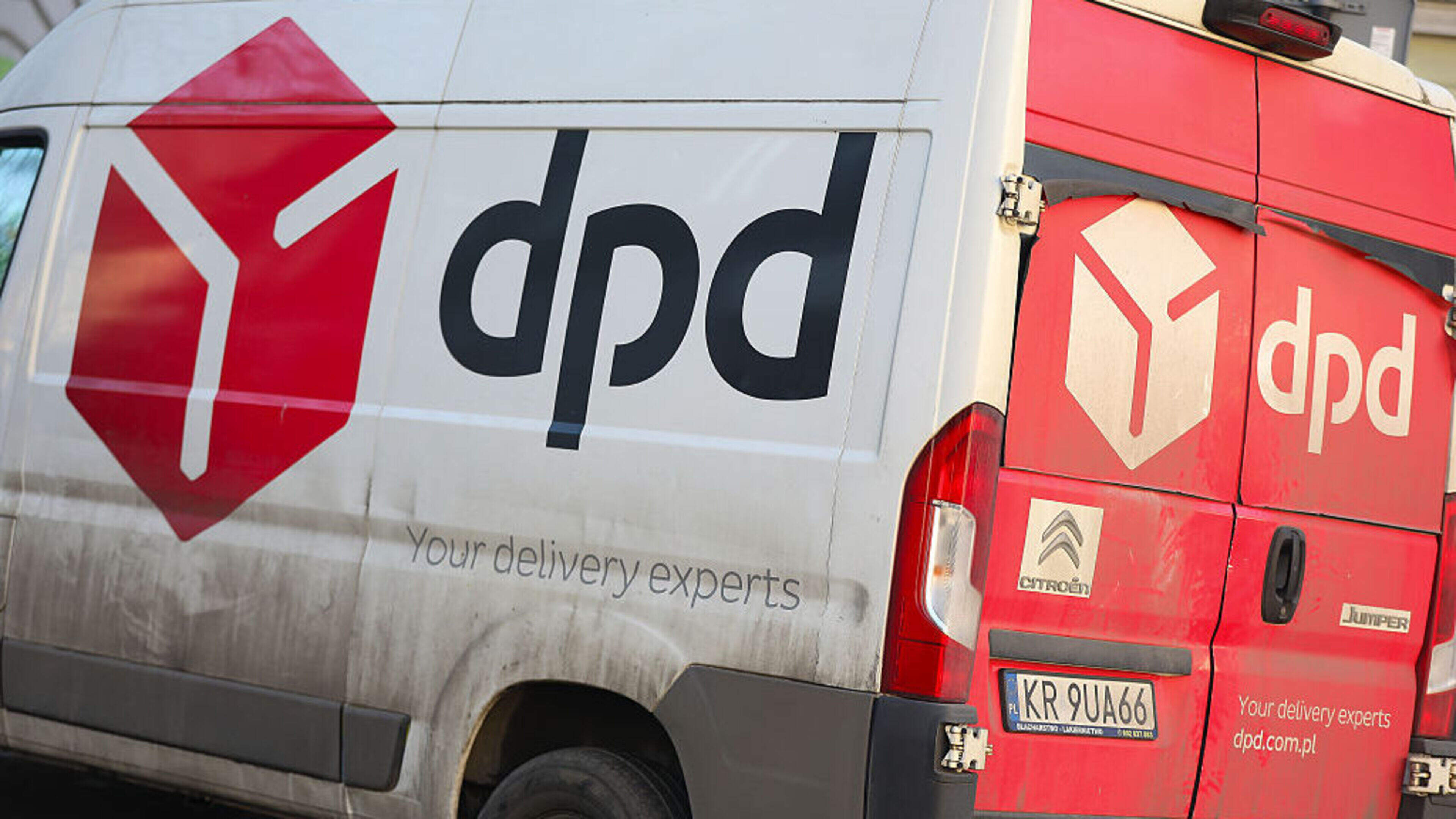 Scammers exploit parcel delivery service DPD