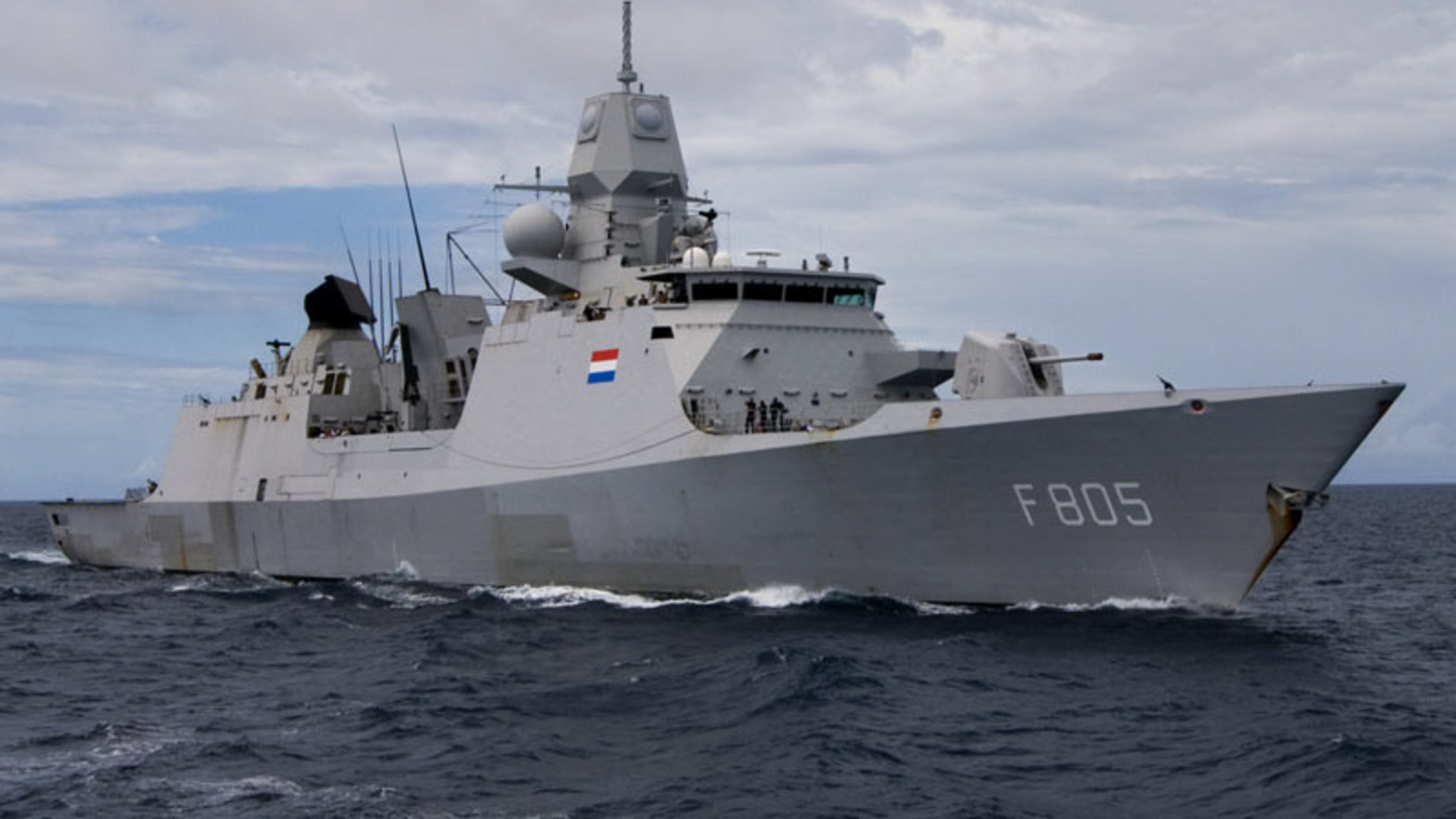 Broadcast journalist uncovers secret location of navy ship with a simple tracker