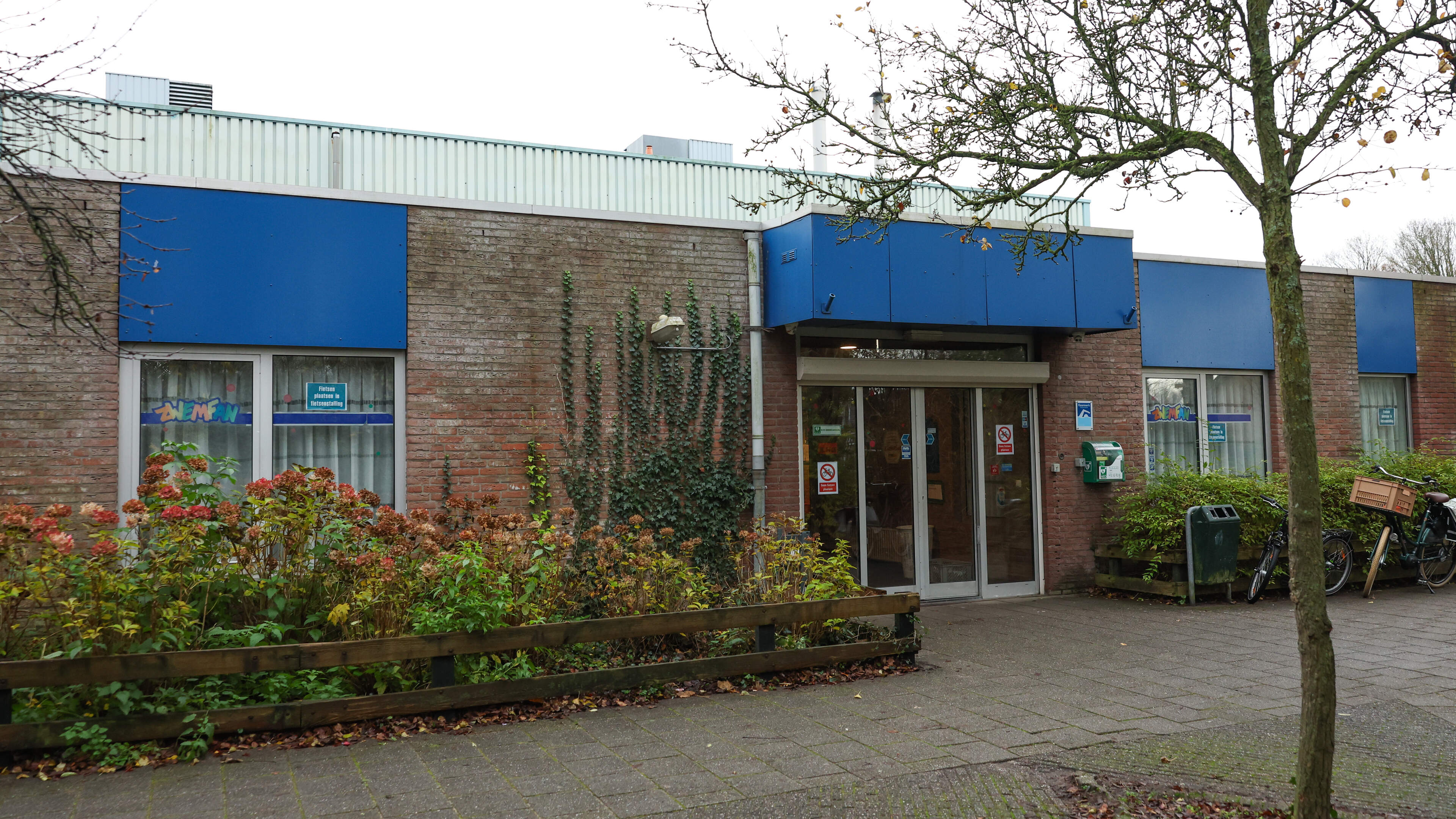 Castricum swimming pool to cost nearly €1.8 million more: three parties demand clarity over missing information and design choices