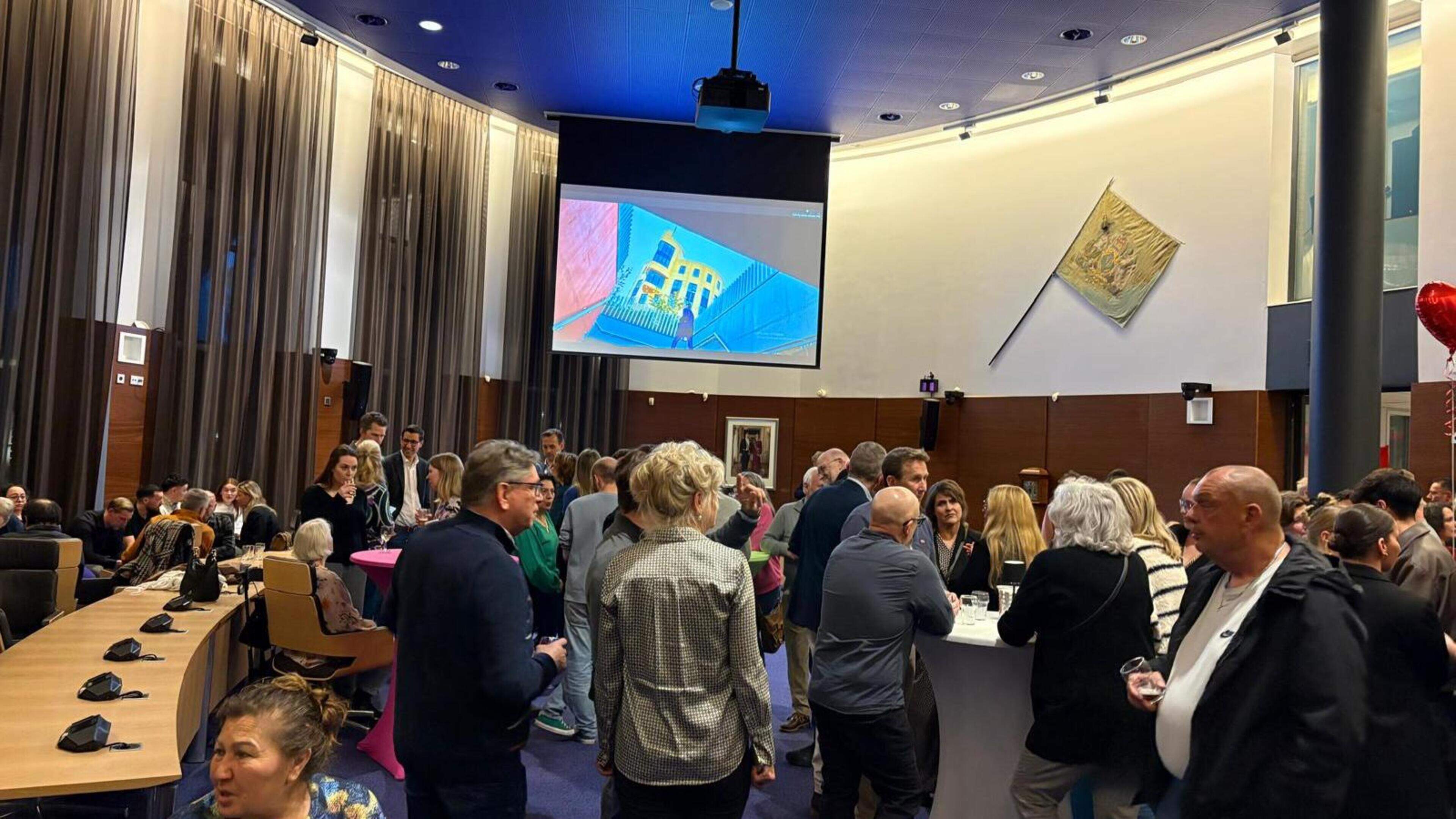 Votes counted at two of 21 polling stations: Samen Lokaal takes early lead