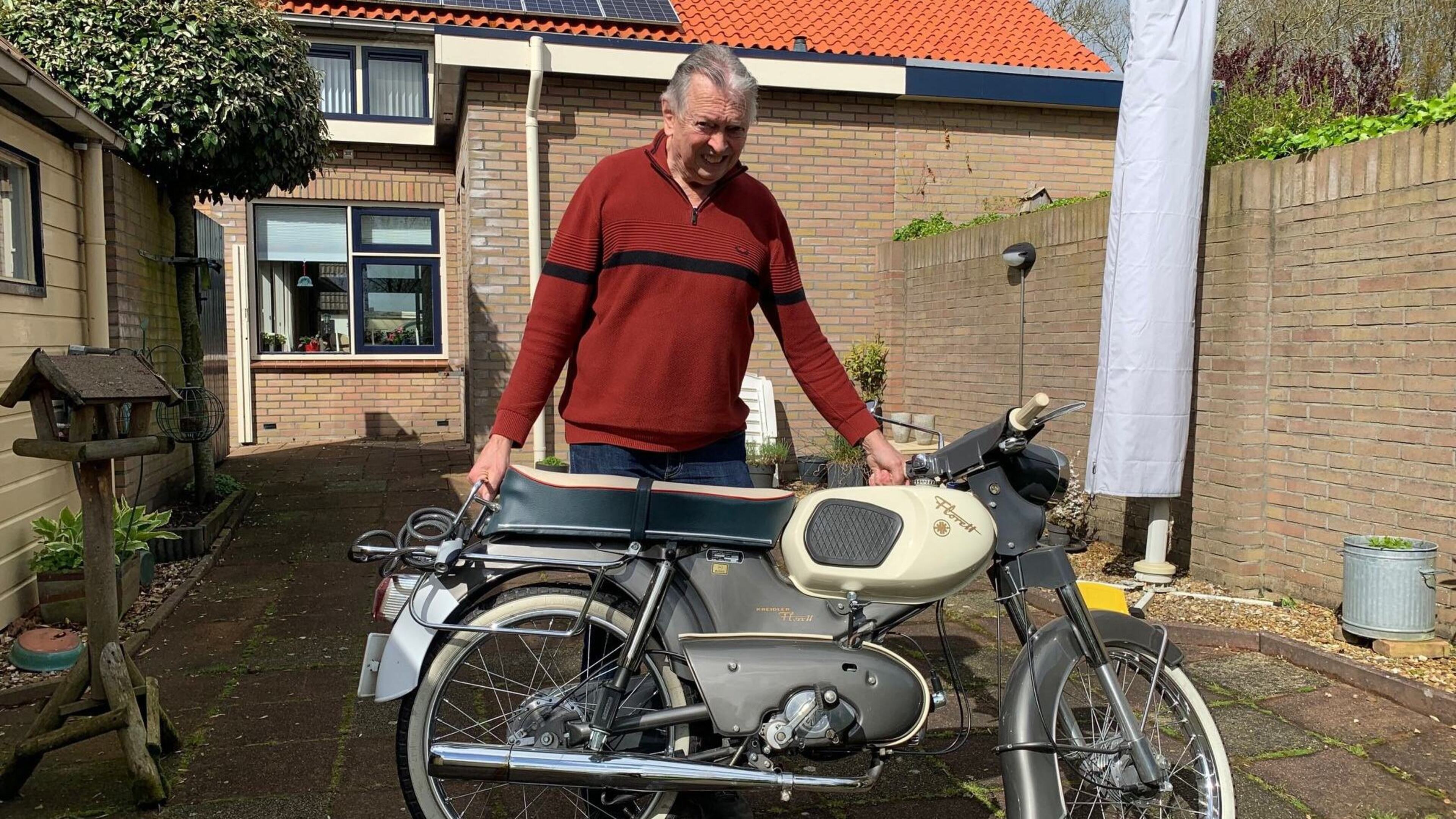 Show ’E.l.v.i.s.’ zet voorliefde voor knetterde brommers in etalage