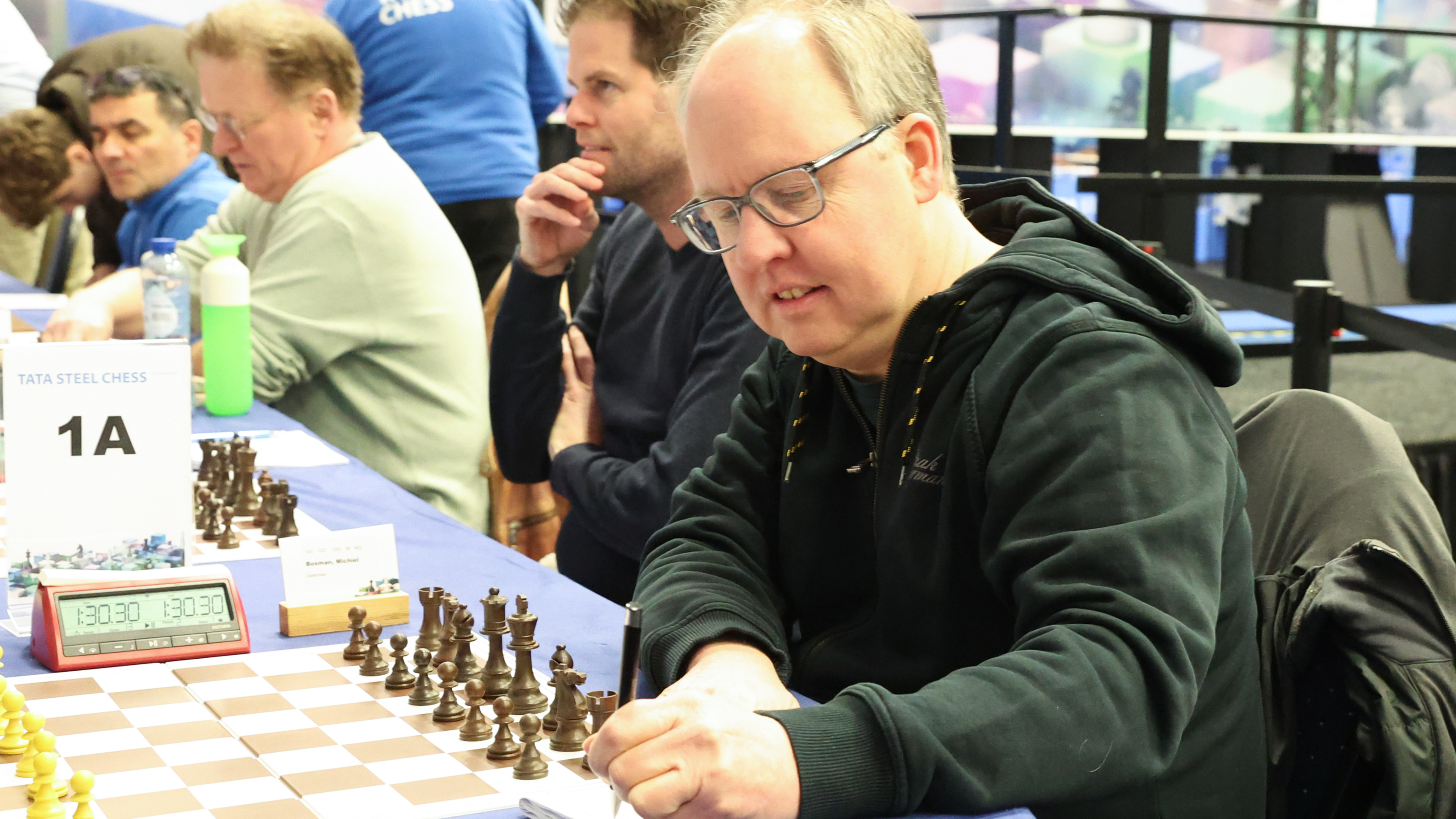 Michiel Bosman debuteert op 55-jarige leeftijd in Wijk aan Zee:’’Door mijn lange partijen krijg ik w