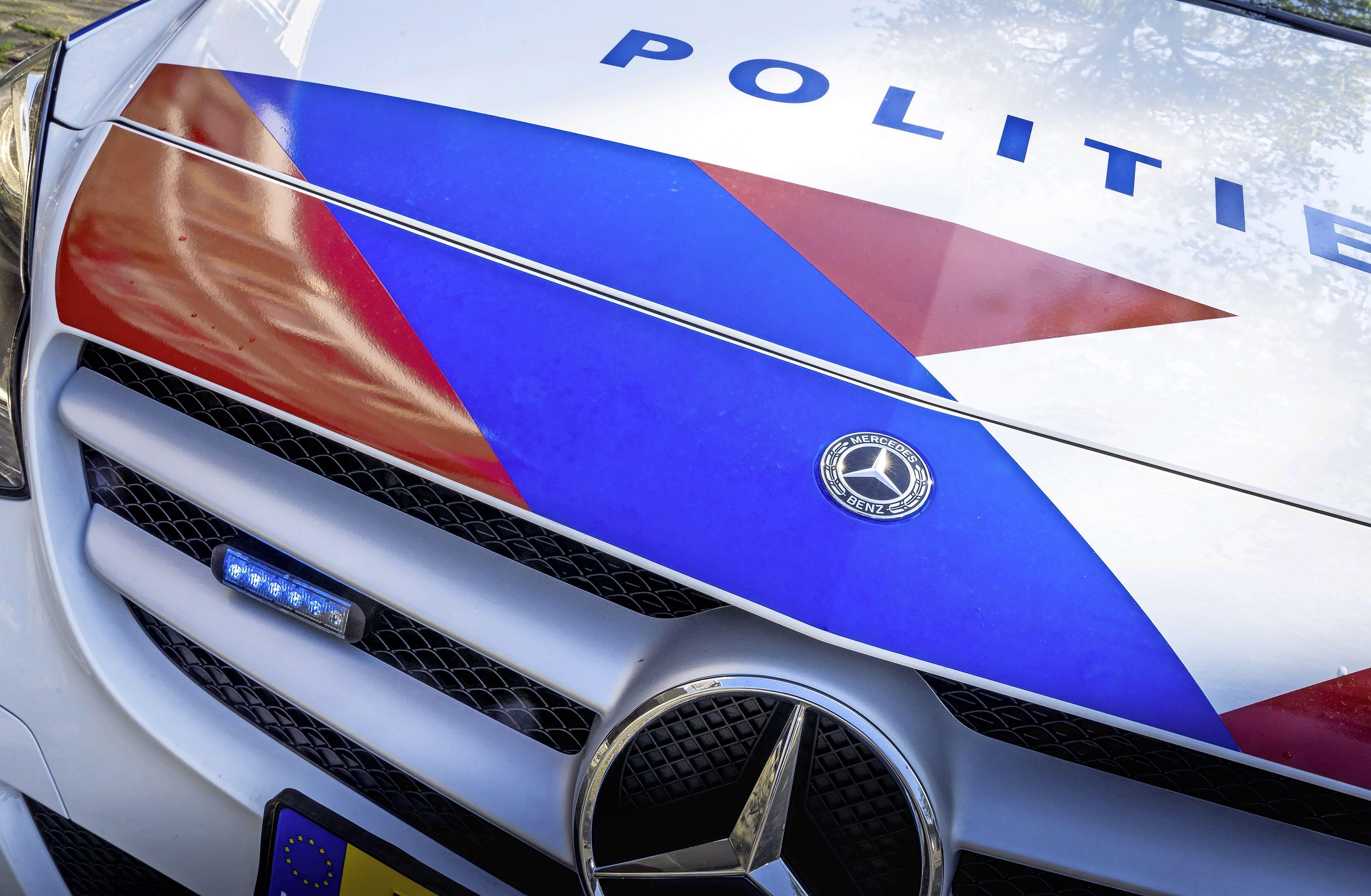 Bewoner opgeschrikt door explosie in Hensbroek: ramen aan diggelen. Politie denkt aan zwaar vuurwerk