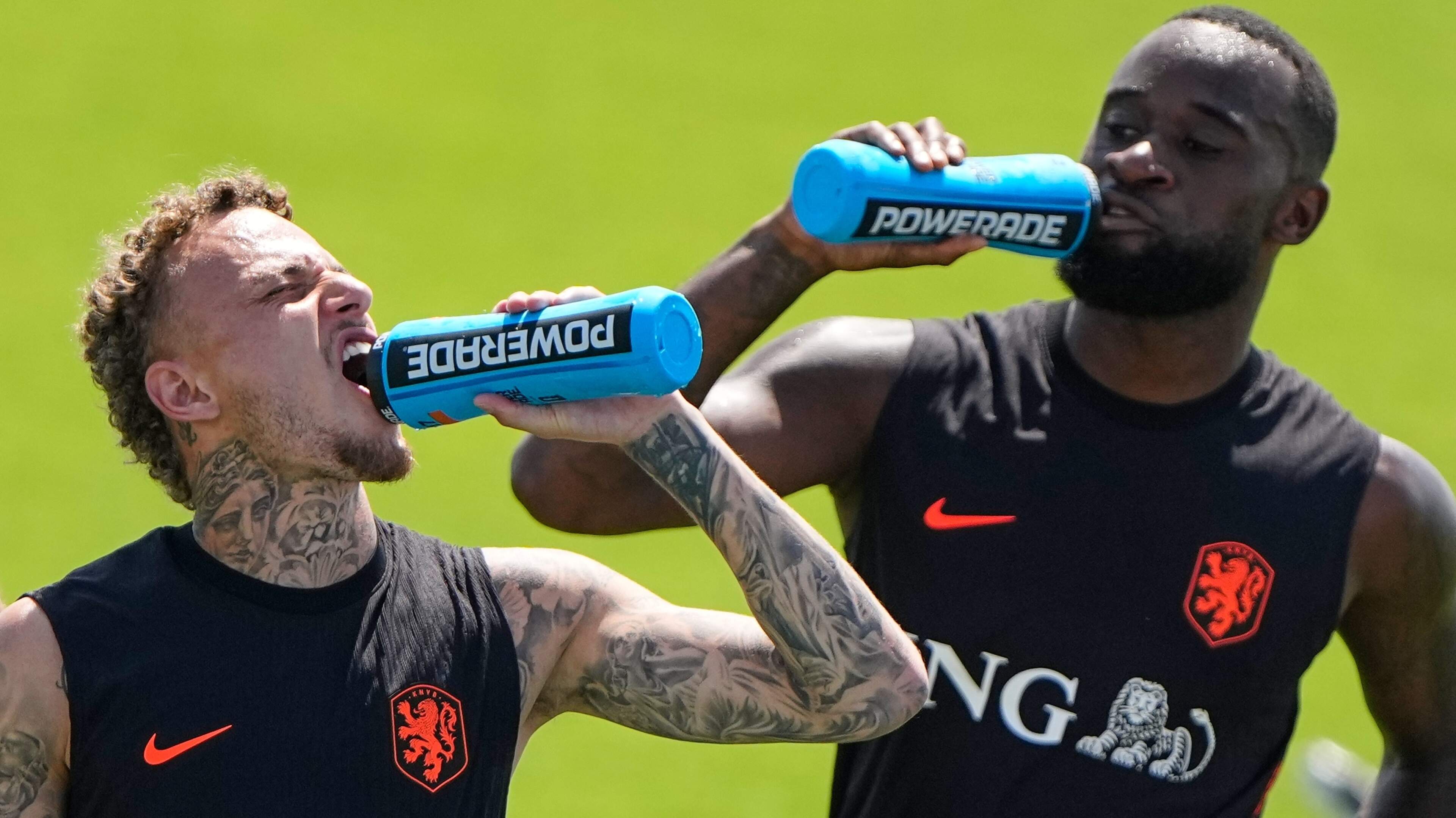 The discomfort of the drink break that is much more than a drink break