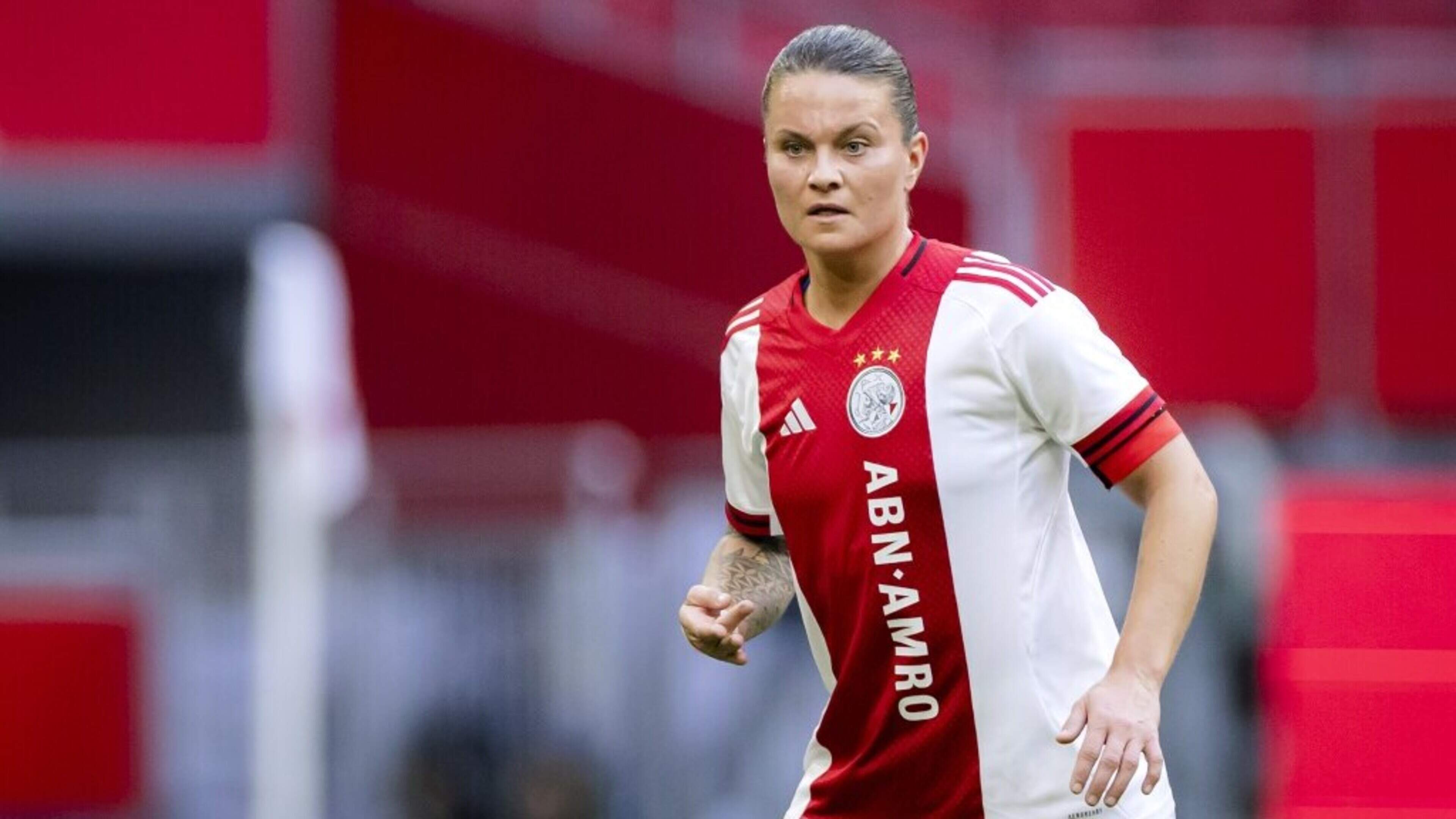 Ajax women return to top three after victory at NAC Breda