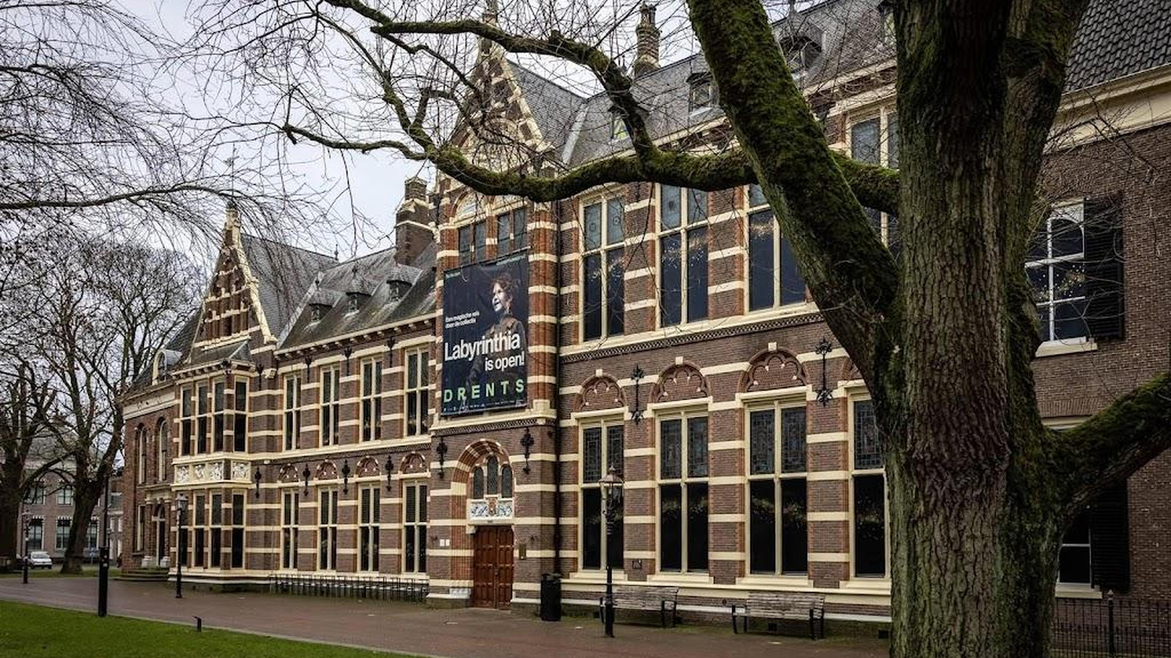 Politie Geeft Foto Vrij Van Verdachte Inbraak Drents Museum Haarlems