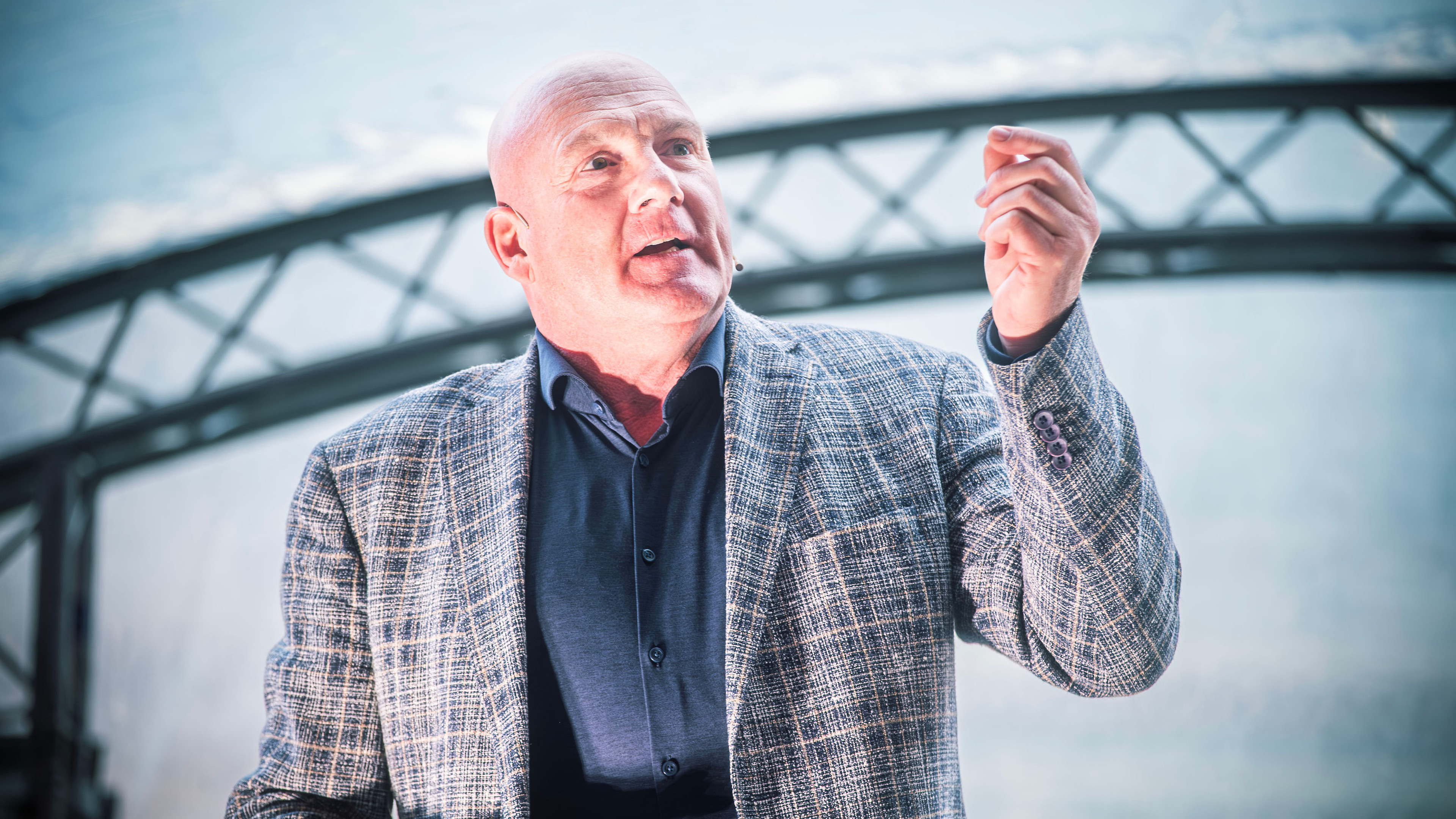 André Kuipers on Artemis II moon mission: ‘We can do good things instead of bashing each other's brains out’