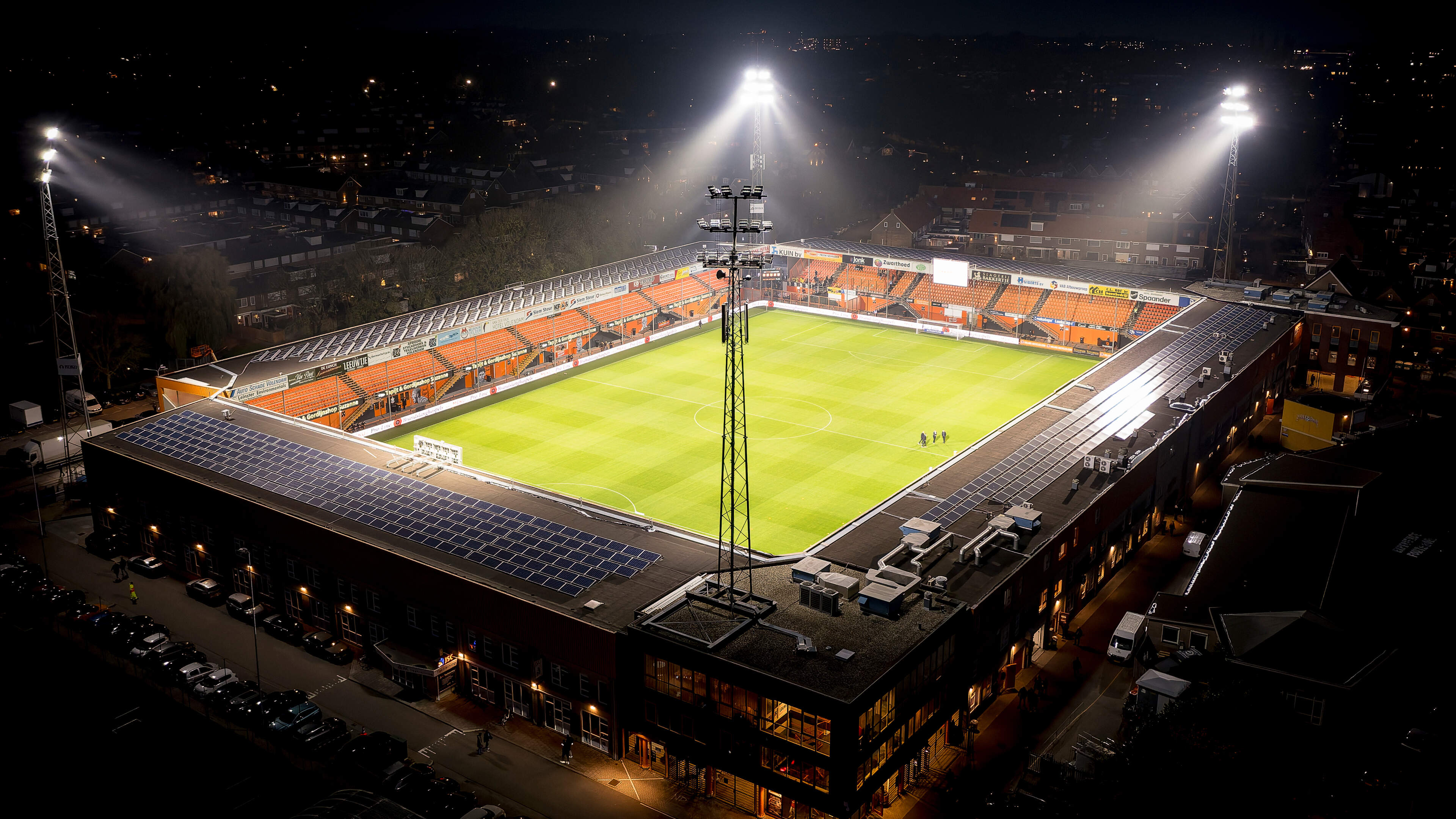 Ajax and FC Volendam both potentially in play-offs at Kras Stadium: 'It will be a busy period for the cleaners'