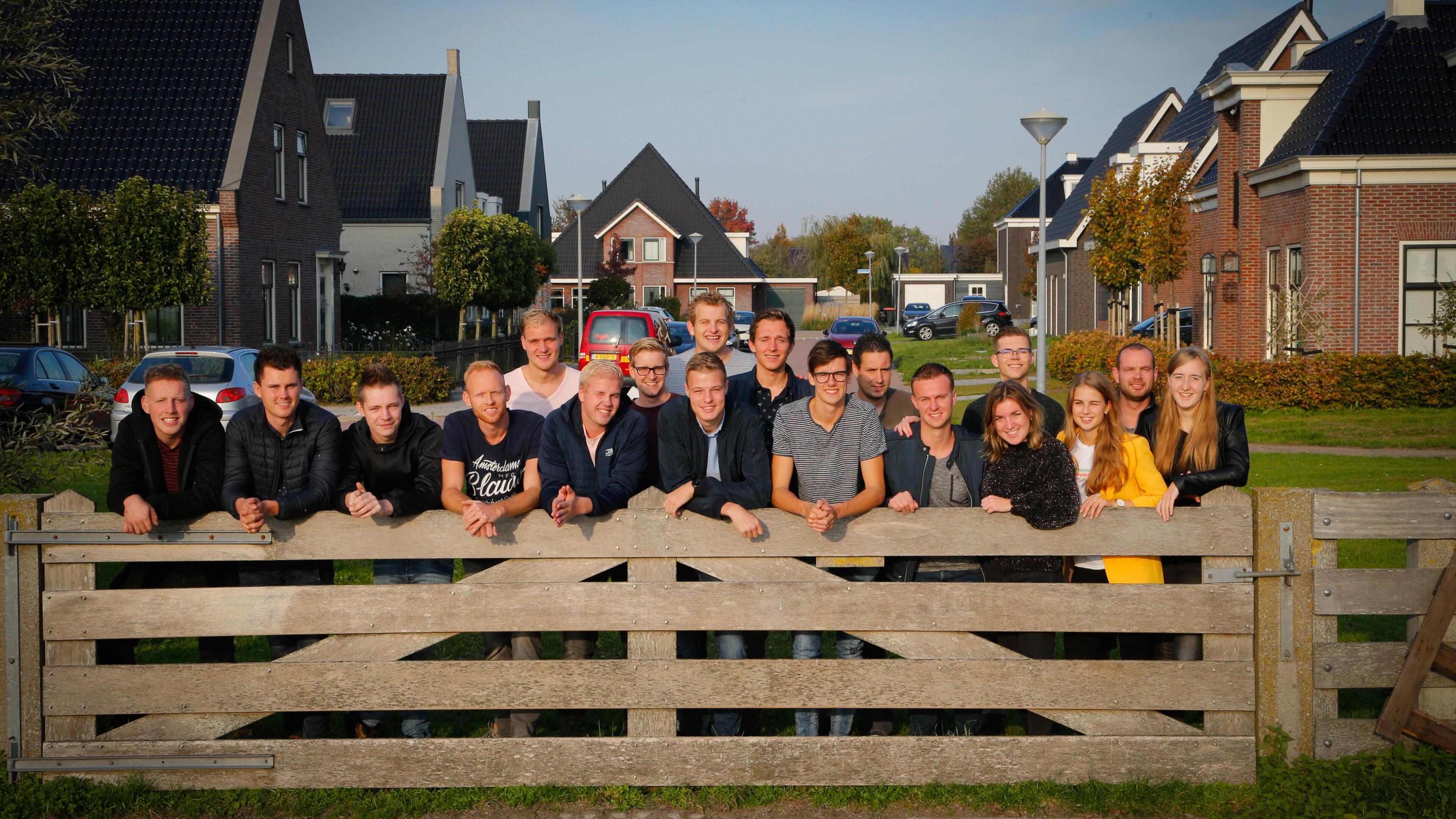 Dorpsjeugd Sijbekarspel en Benningbroek pleit voor starterswoningen