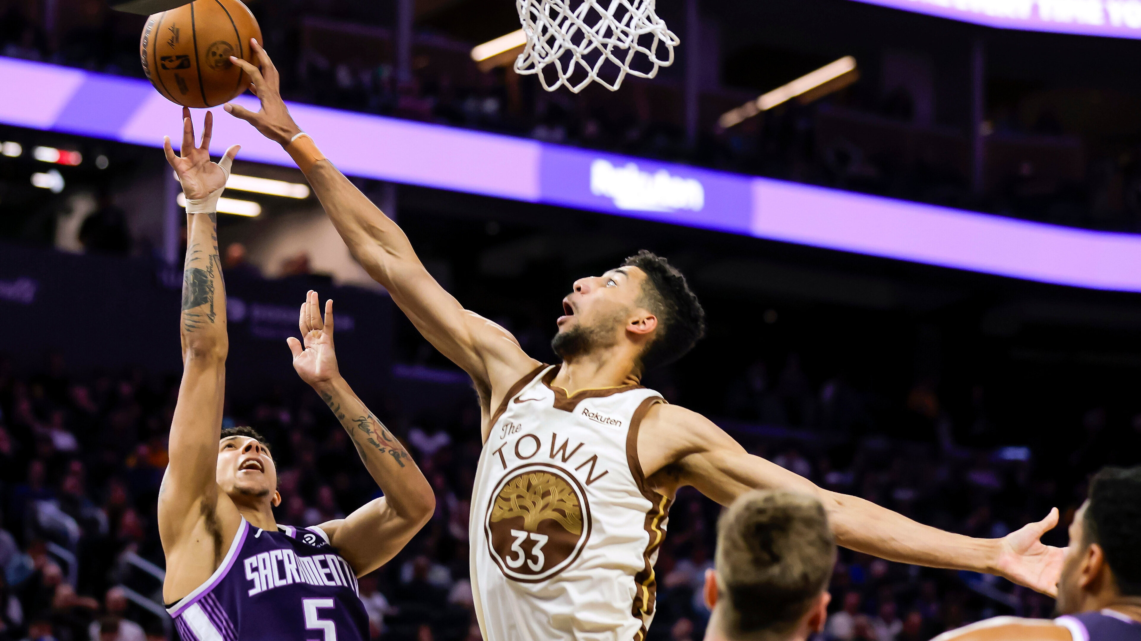 One week left in the season for Malevy Leons: Toughing it out and shooting free throws left-handed