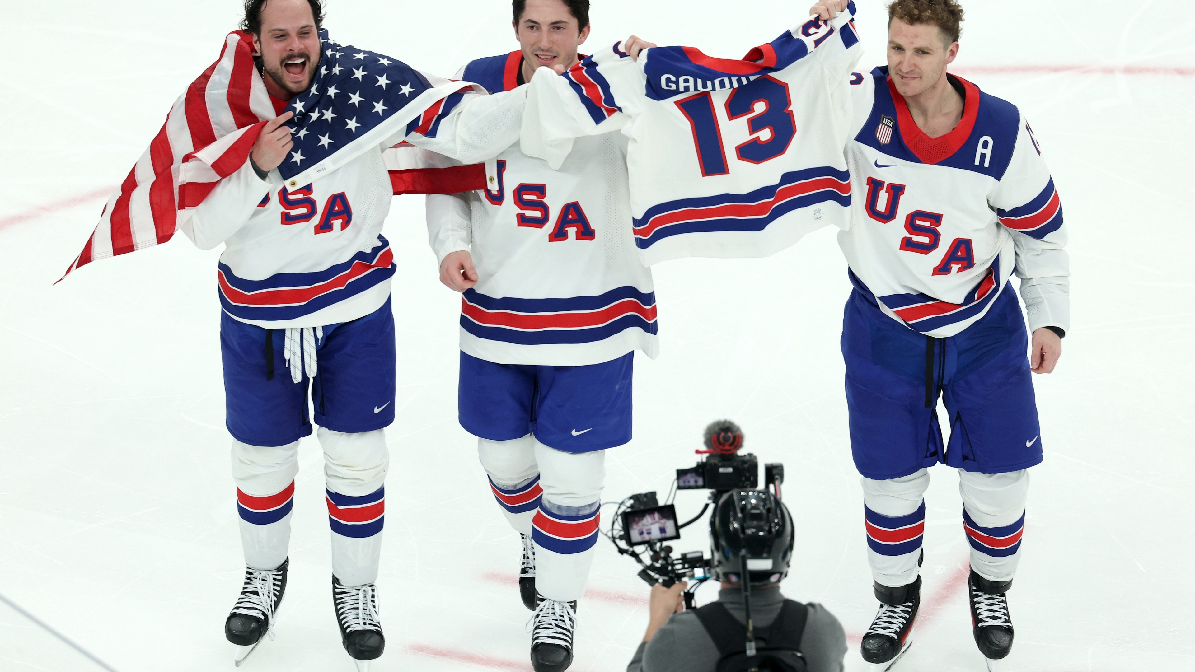 USA and Canada deliver promised spectacle in ice hockey final on an emotional afternoon in Milan