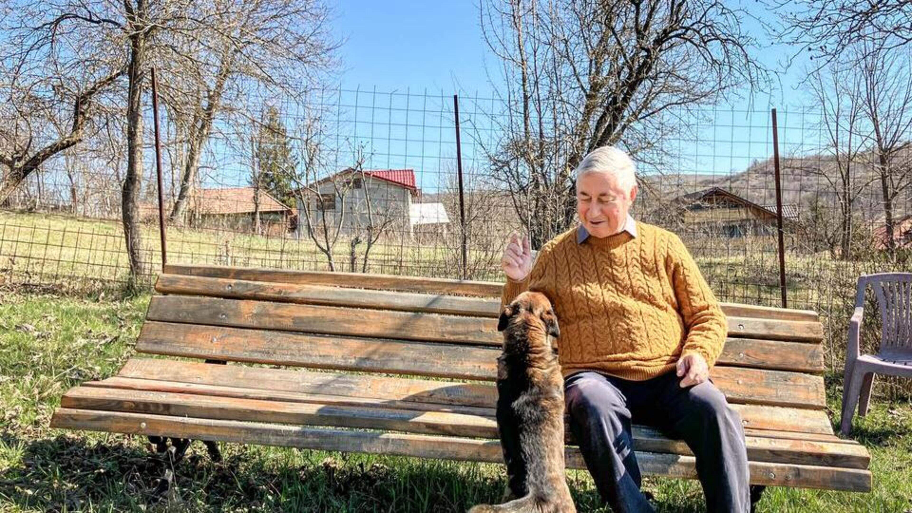 Dismissed Romanian museum director: Golden helmet was wrapped in a towel and found buried