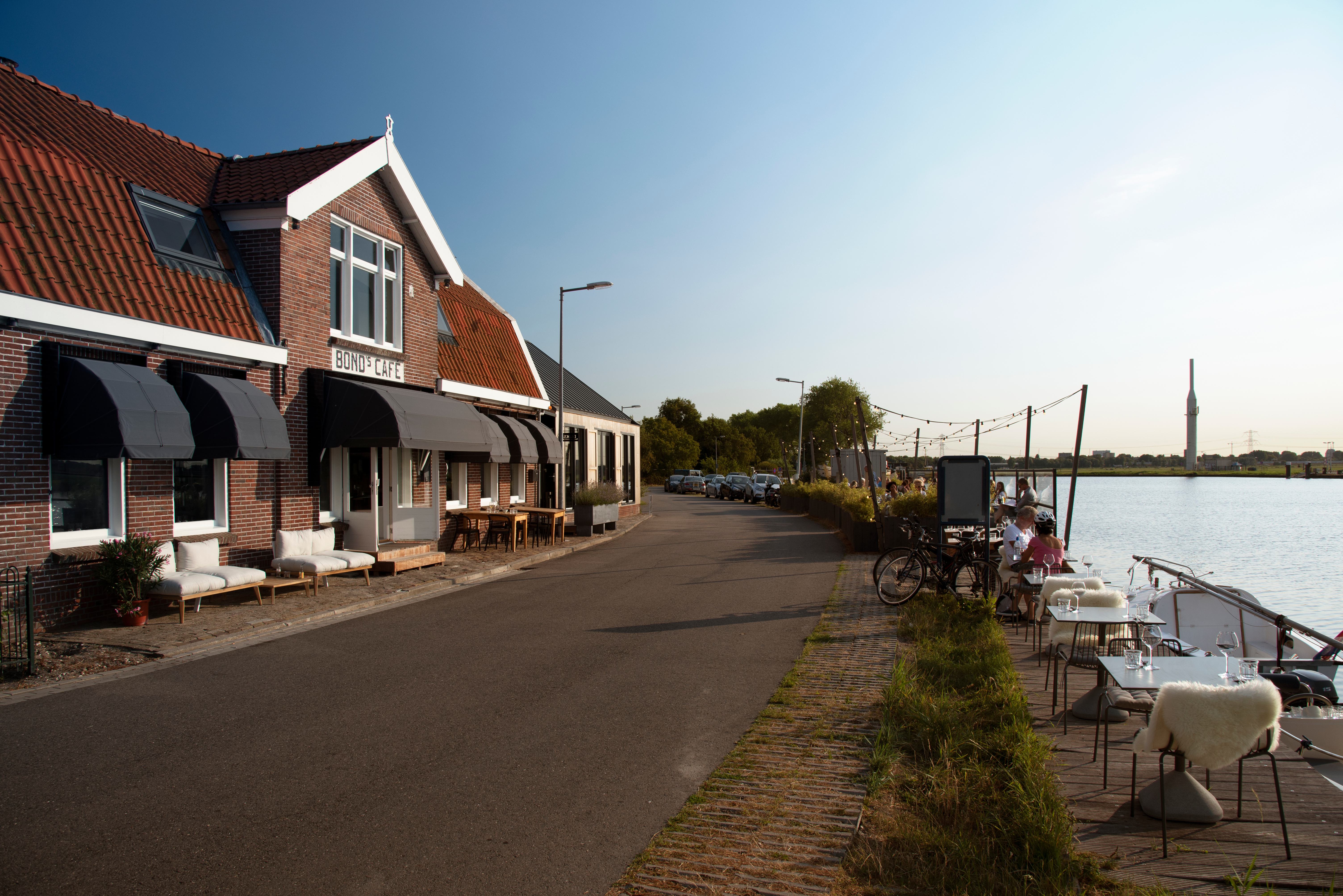 Dijks Amsterdam in Watergang als zomerse pop-up weer open voor publiek