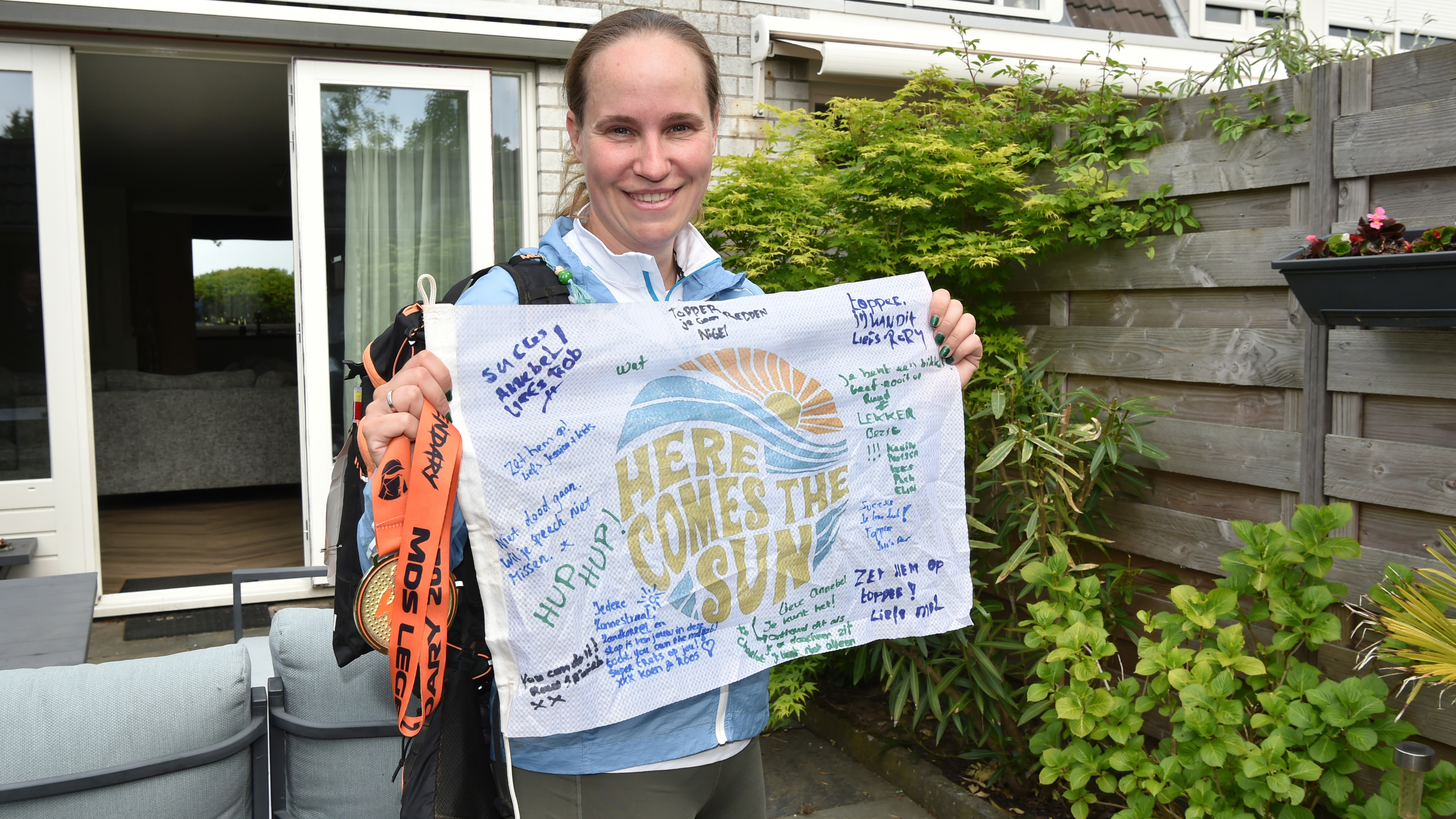 Annebel ran 270 kilometers through the Sahara Desert during Marathon des Sables: ‘From an idea to training and then you’re there in Morocco’