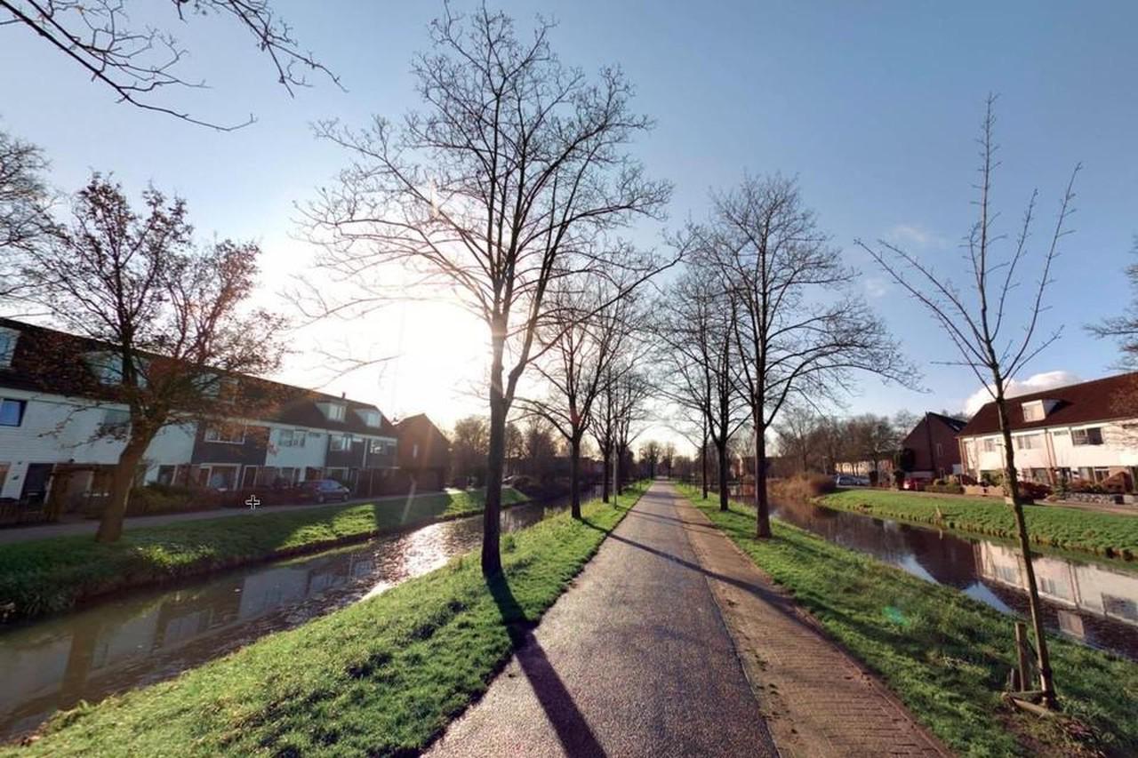 Asfaltlaag Dijkgraafsingel in Purmerend voor derde keer in korte tijd vervangen: hopelijk nu wel goe