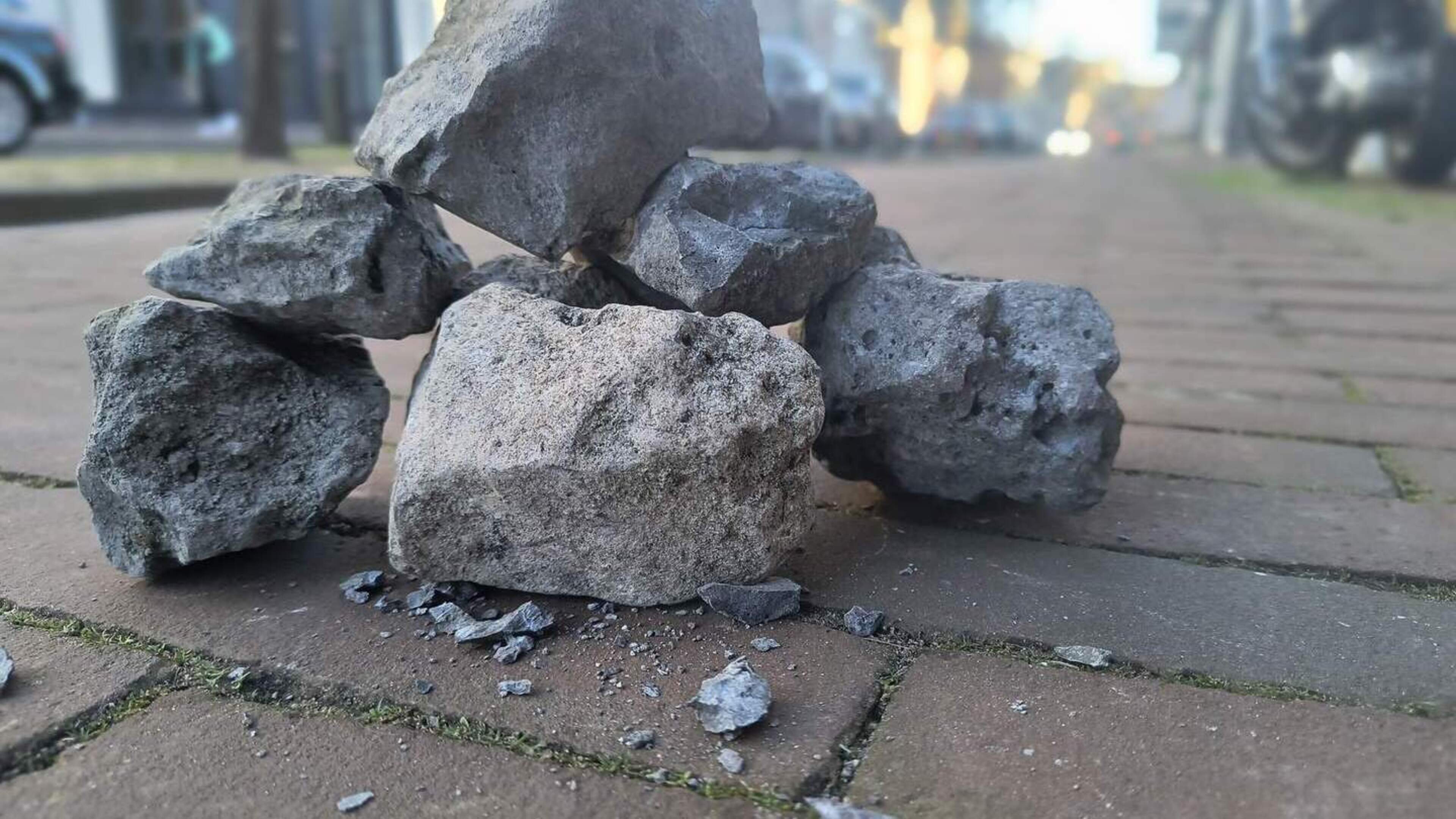 Cabinet wants ban in principle on use of steel slag