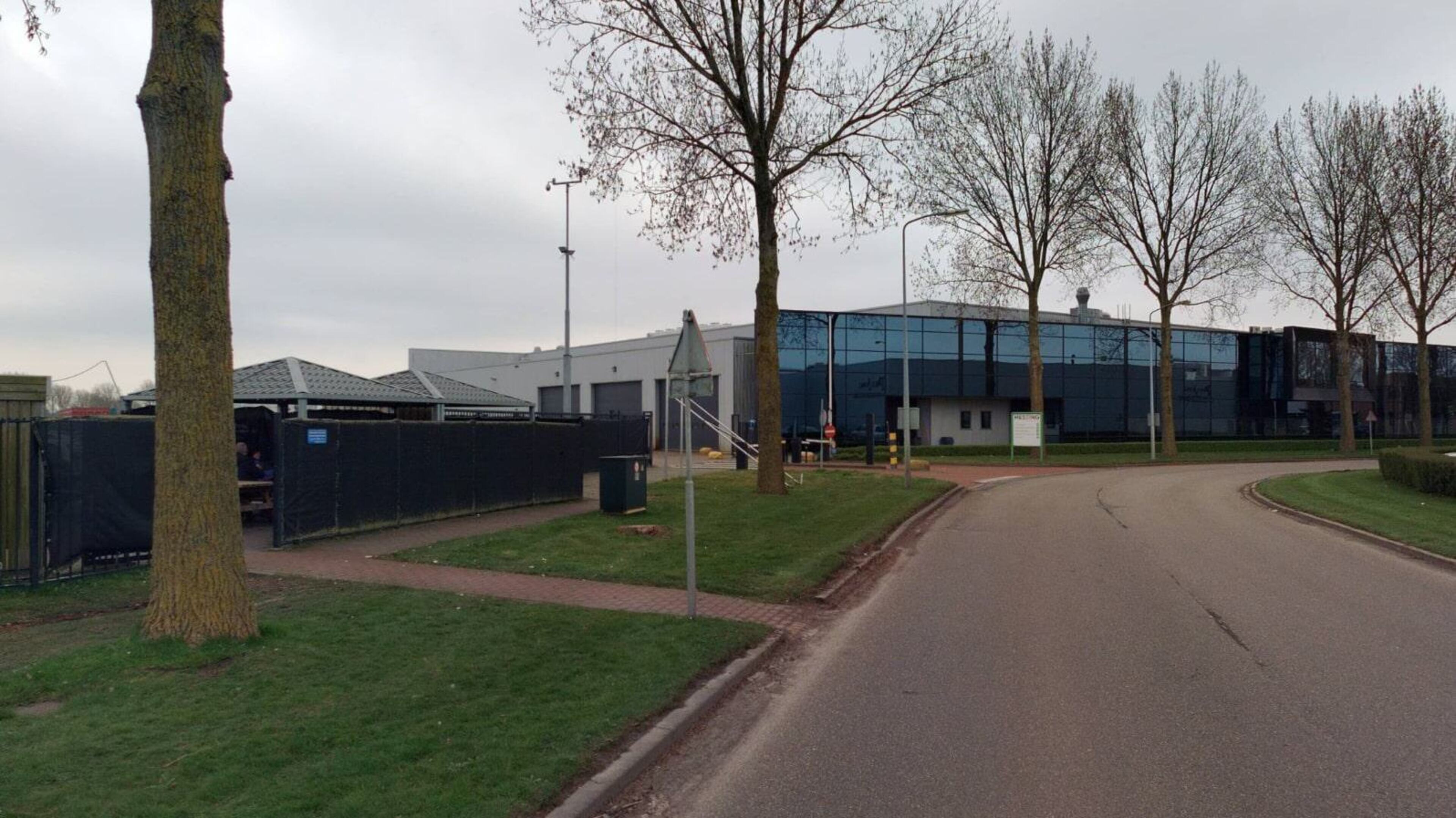 Personeel groentesnijder Hessing in Zwaagdijk-Oost aangedaan door nieuws over sluiting