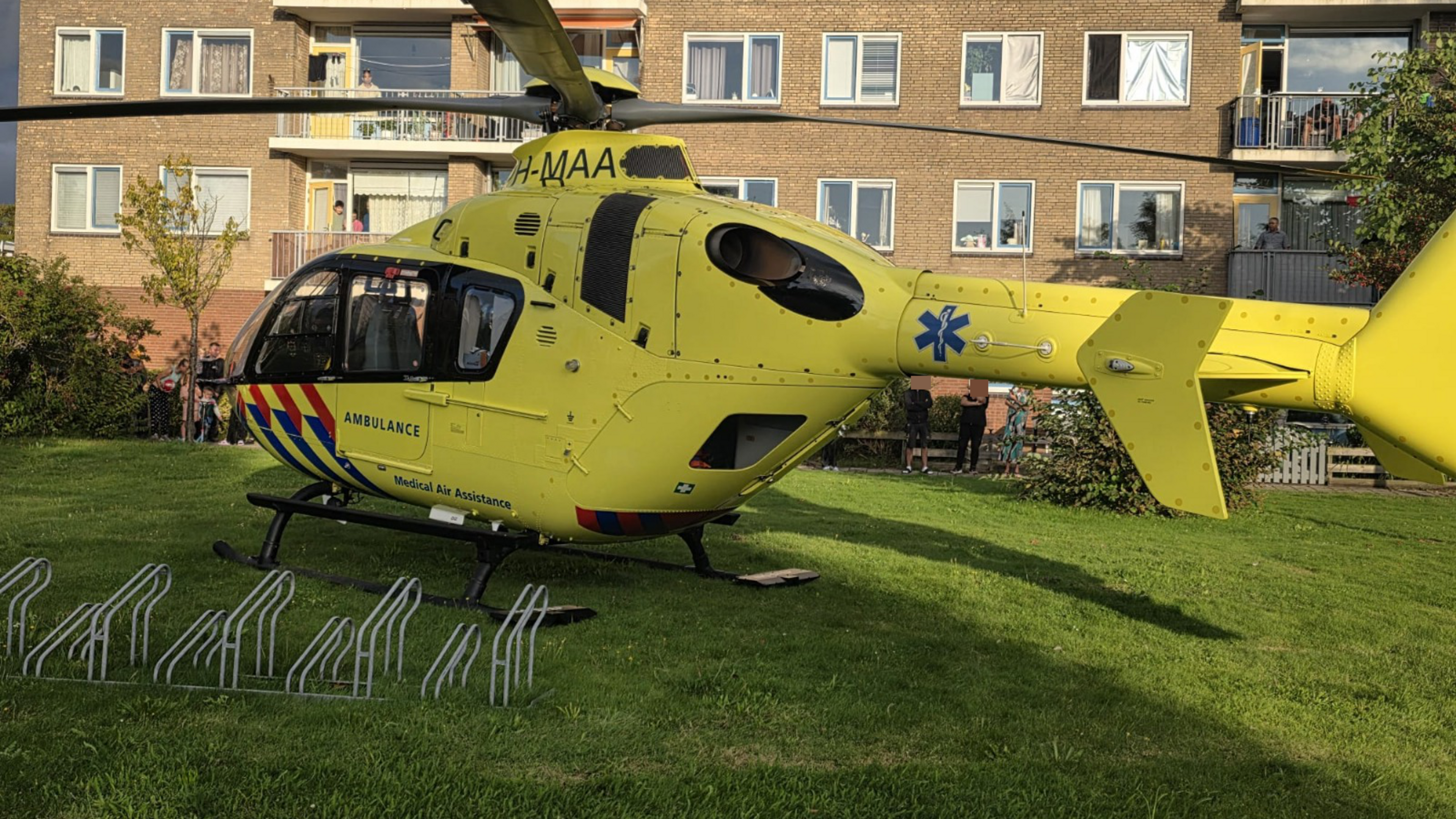 112-nieuws: Zwaargewonde bij val in Wormerveer, veel schade bij ongeval op N9 Alkmaar