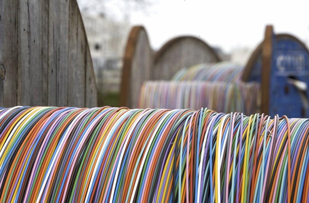 Beschadigde glasvezel van Ziggo zorgt voor storing in Purmerendse wijk Weidevenne, bewoners 16 uur z