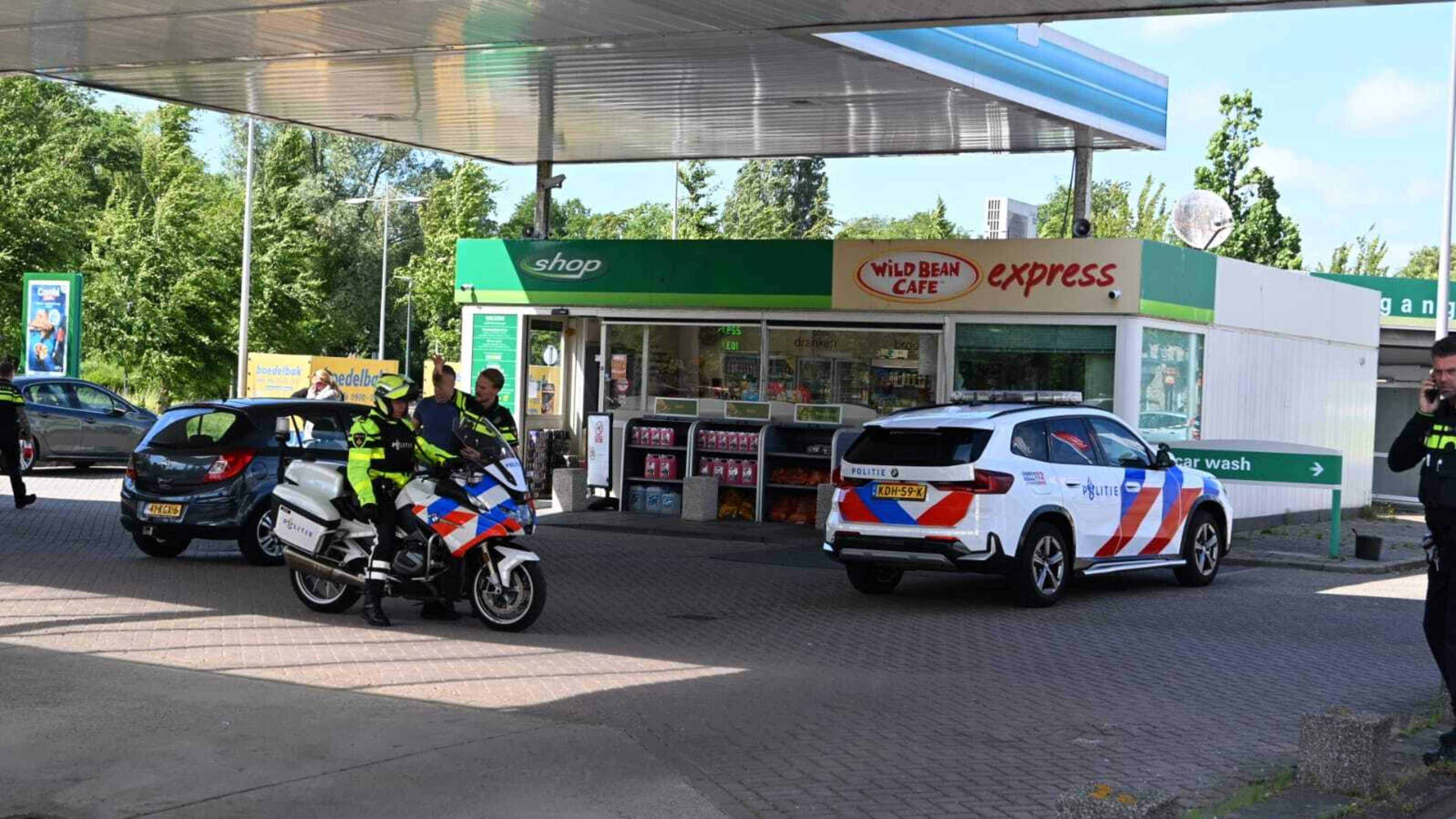 Armed robbery at gas station in Castricum, search for young suspects
