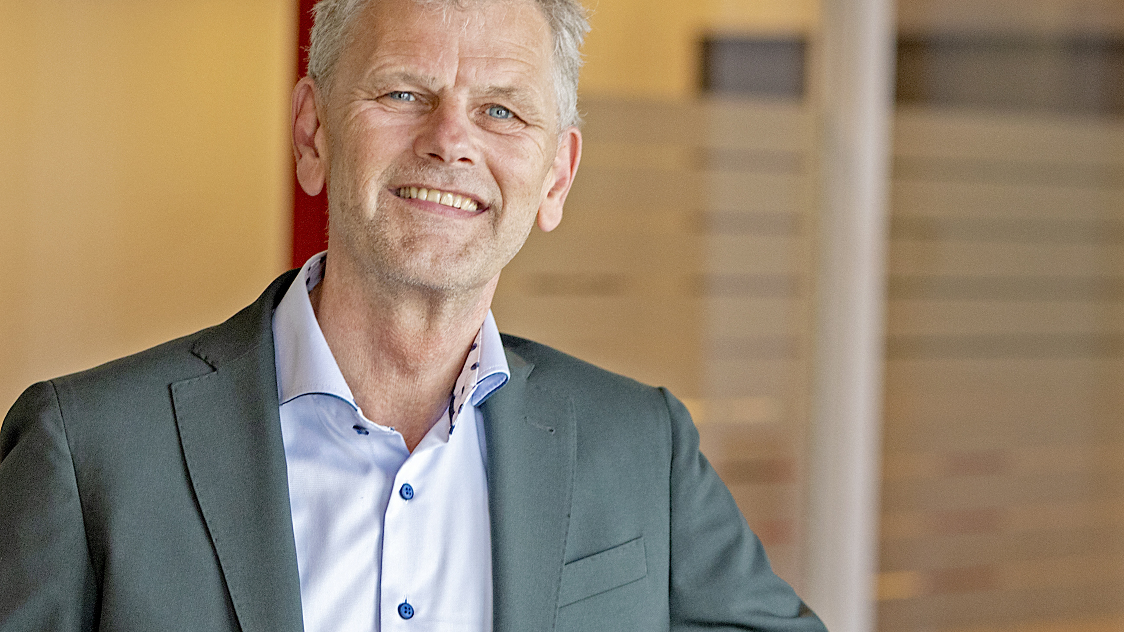 Beverwijk to seek new mayor as Martijn Smit unexpectedly steps down in September
