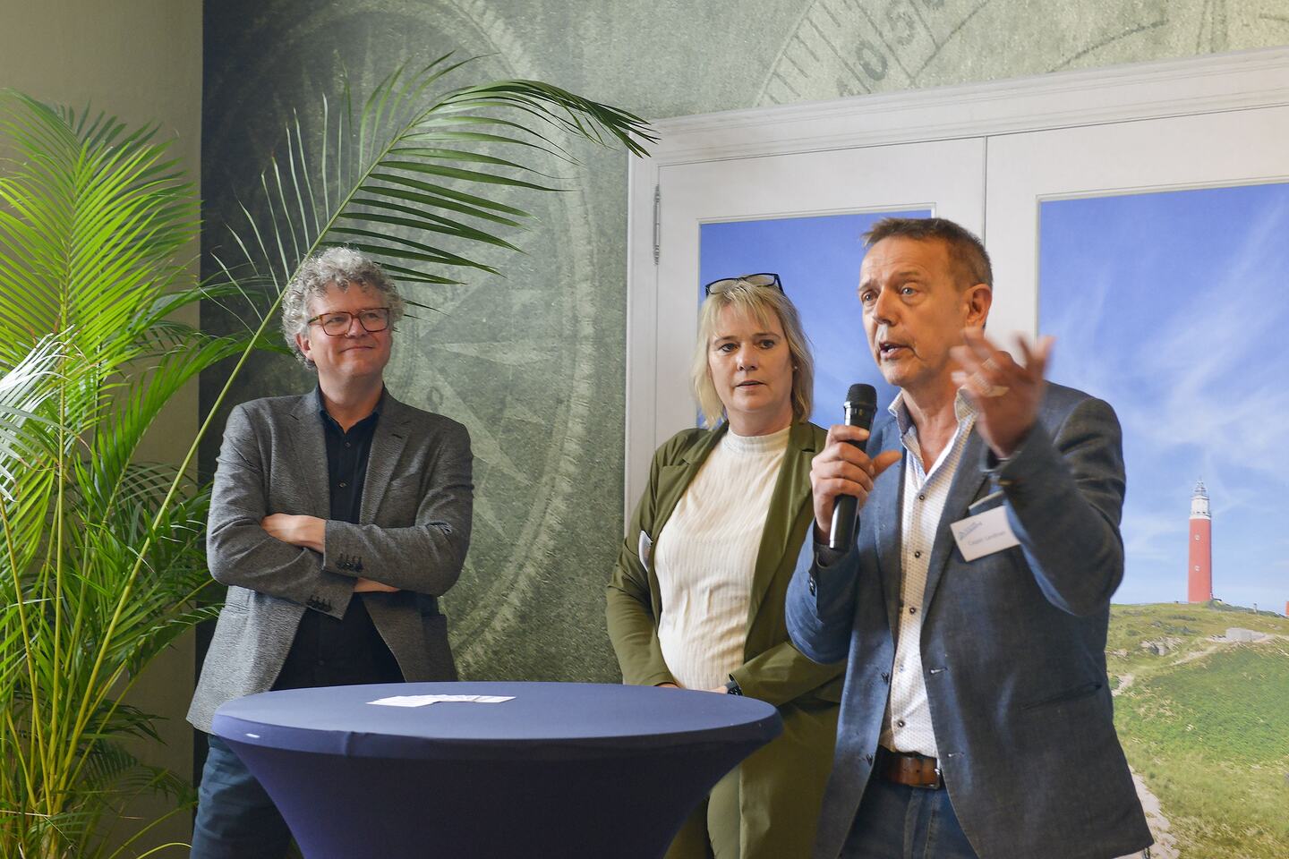 Meer dan duizend openstaande vacatures op het eiland. Wellicht keert ...