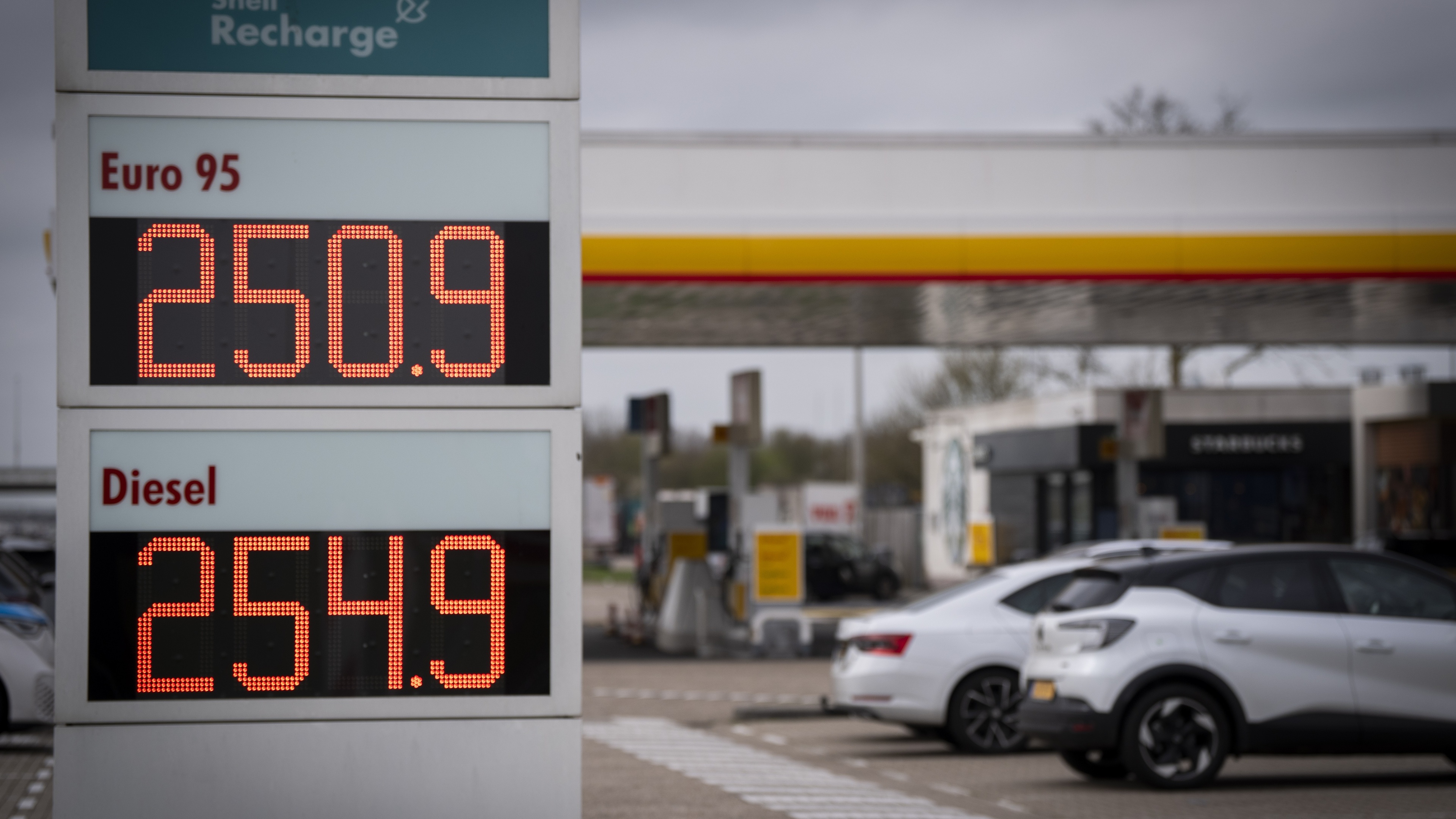 Get creative with saving on driving: Make it a sport