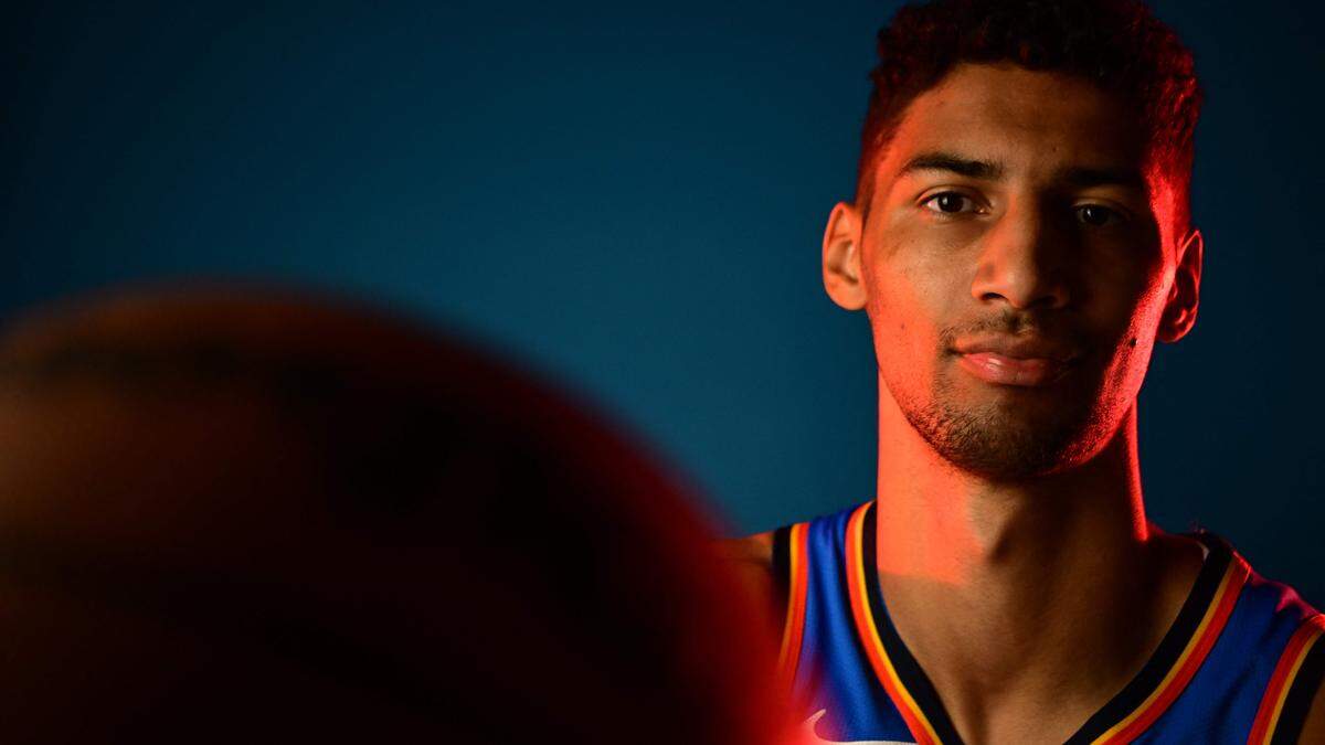 Debuut in de NBA lonkt voor Malevy Leons: basketballer uit IJmuiden tekent bij OKC Thunder