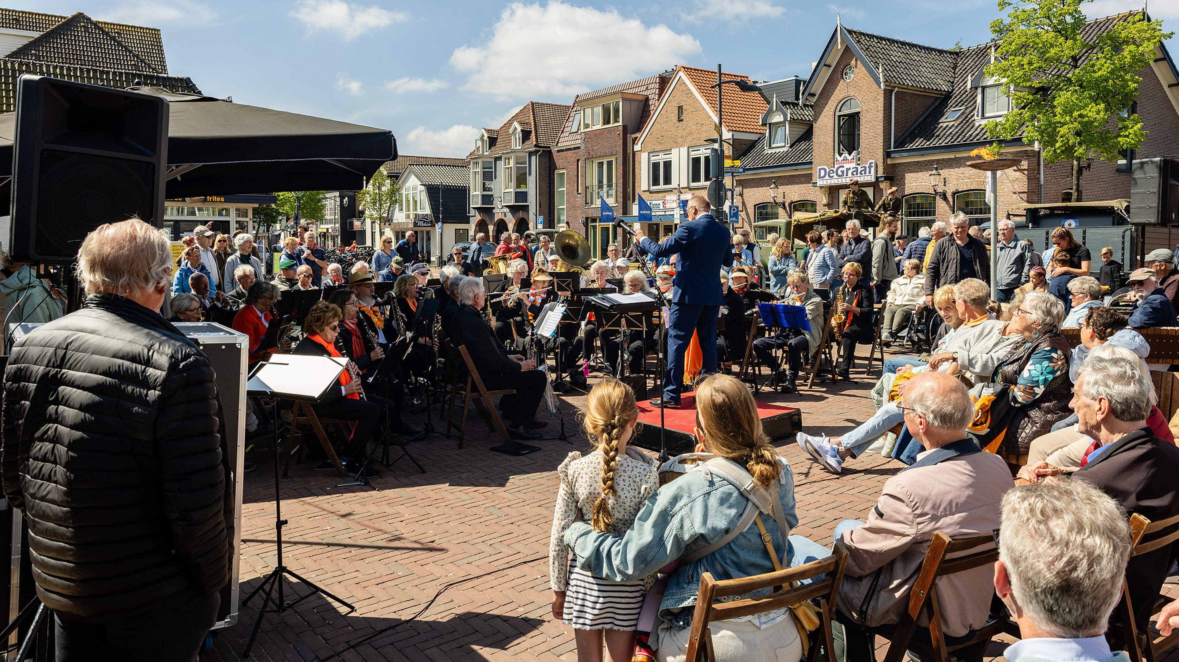 Liberation fire, Freedom Soup and reflection on the village square in Castricum