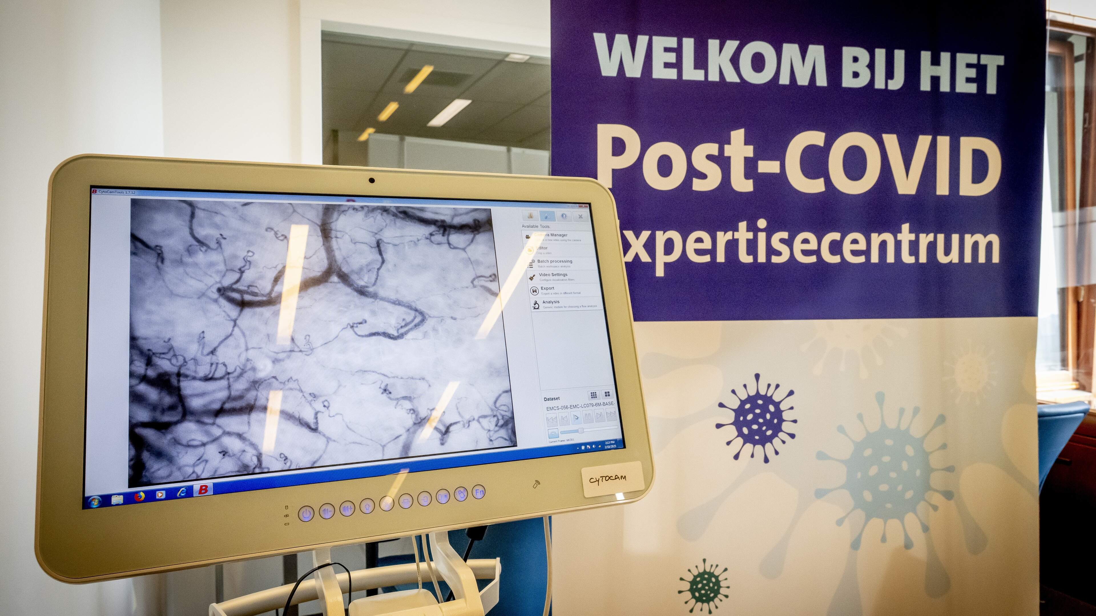 Expert ziet corona aan kracht winnen en waarschuwt: ’Je kunt helaas nog steeds post-covid krijgen’