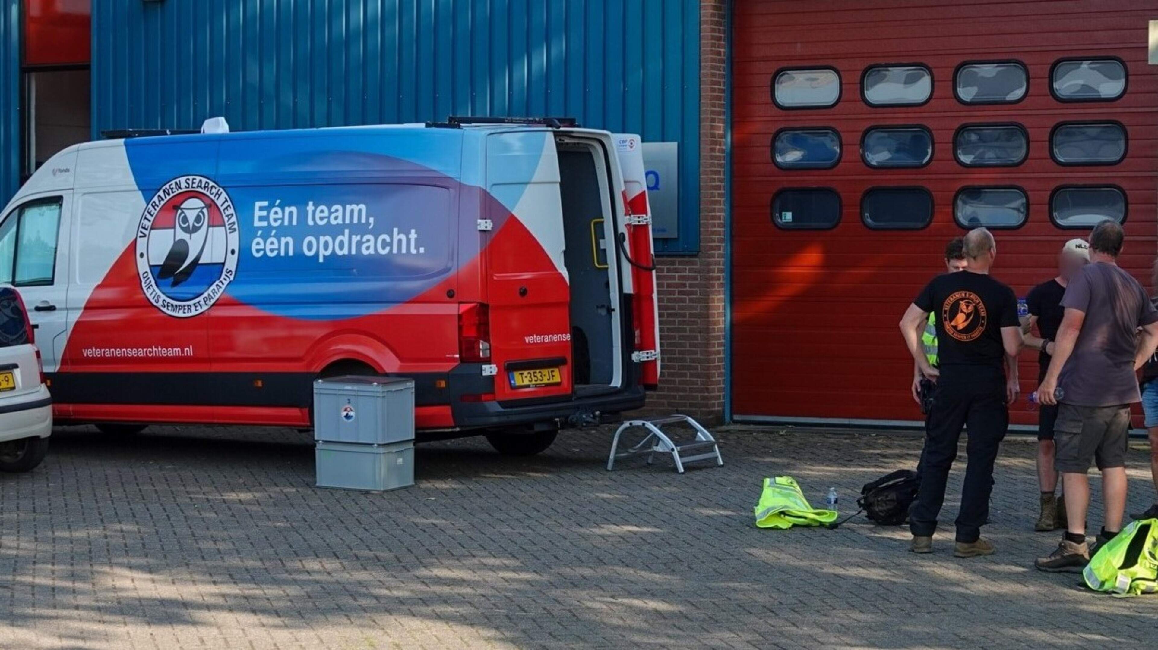 112 nieuws: Lange storing hefbrug in Monnickendam, vrachtwagen vast in berm Zuiderwoude