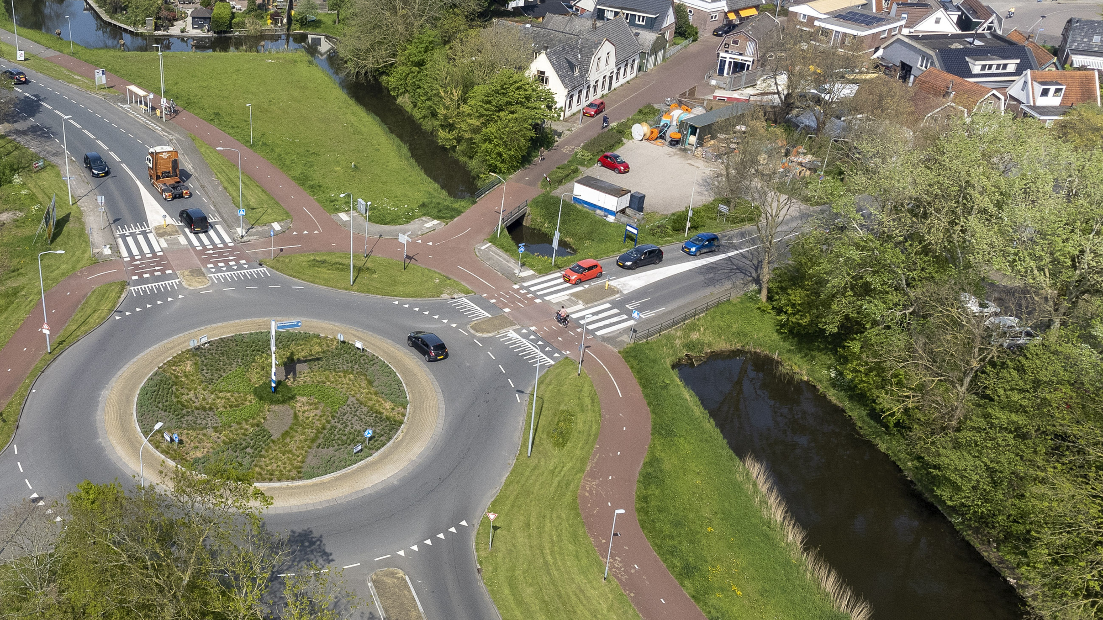 Fietstunnel en vaarverbinding bij chipsfabriek in Broek op Langedijk weer een stap dichterbij