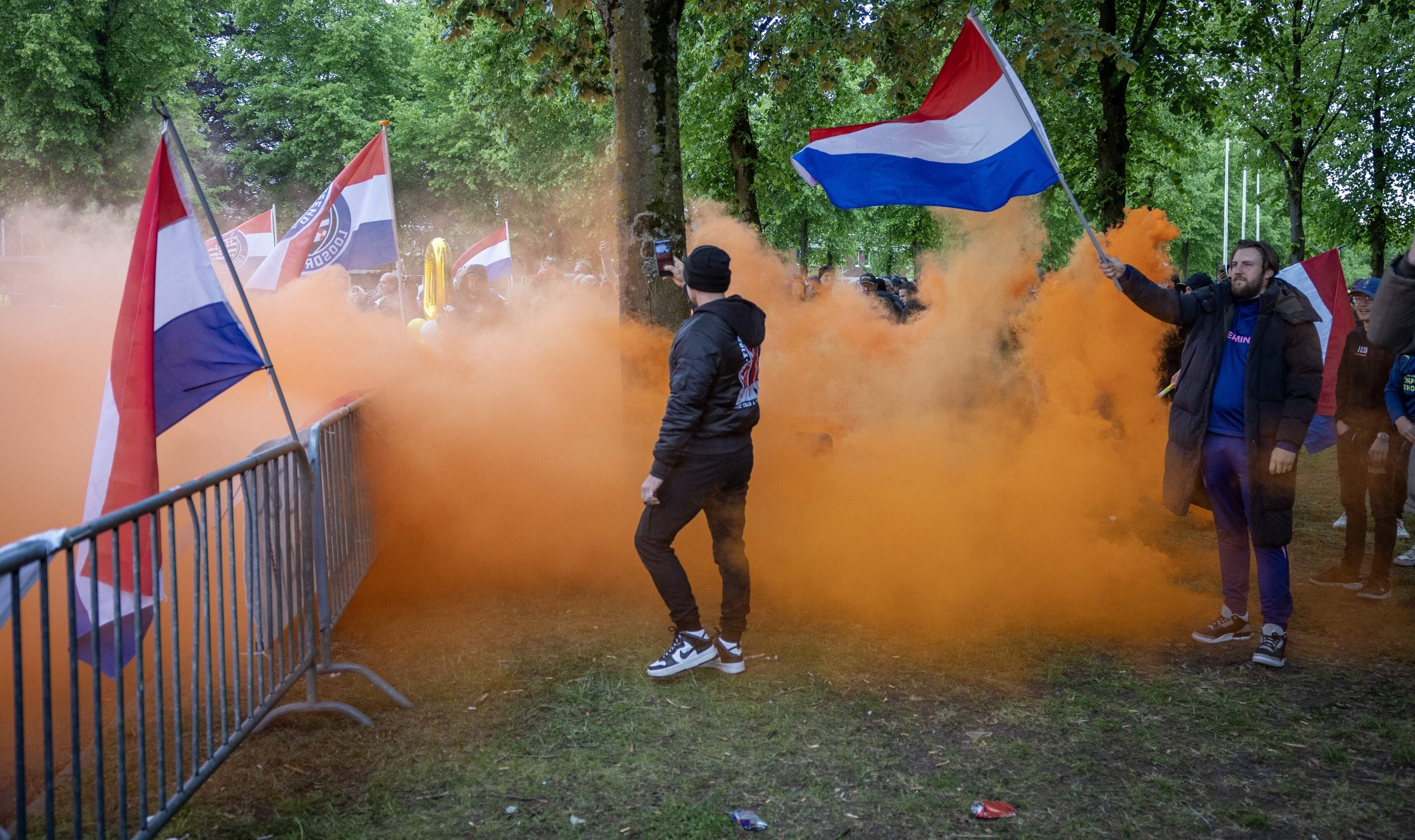Defend Loosdrecht ‘hijacks’ lawsuit for immediate closure of emergency shelter; will it be a madhouse at the court too?