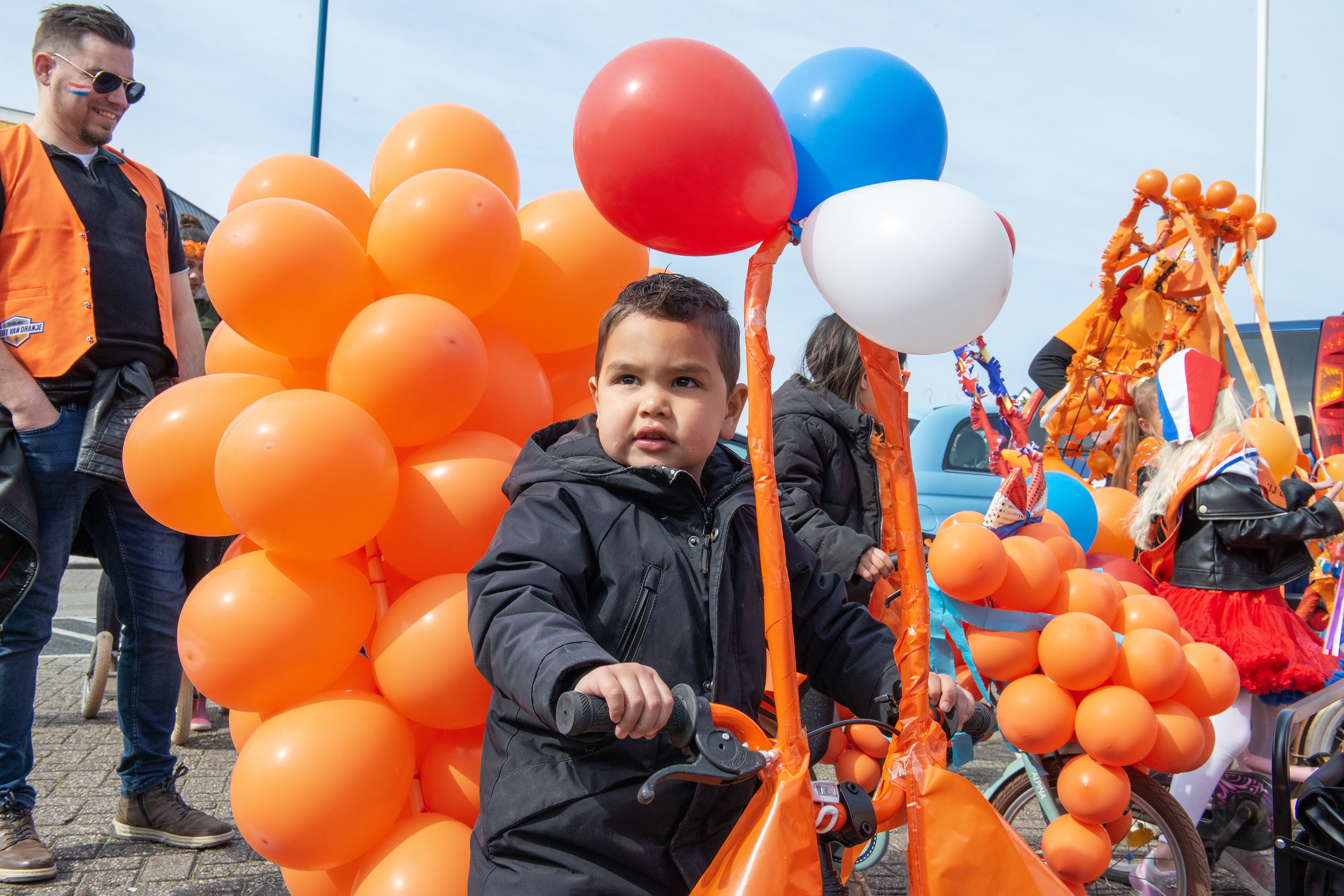 Naar de drukke vrijmarkt of juist de stille natuur in. Van alles te beleven tijdens Koningsdag