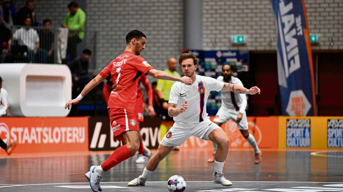 Mathjot Matz Mathot scoort drie keer in bekerfinale, maar staat toch met lege ...