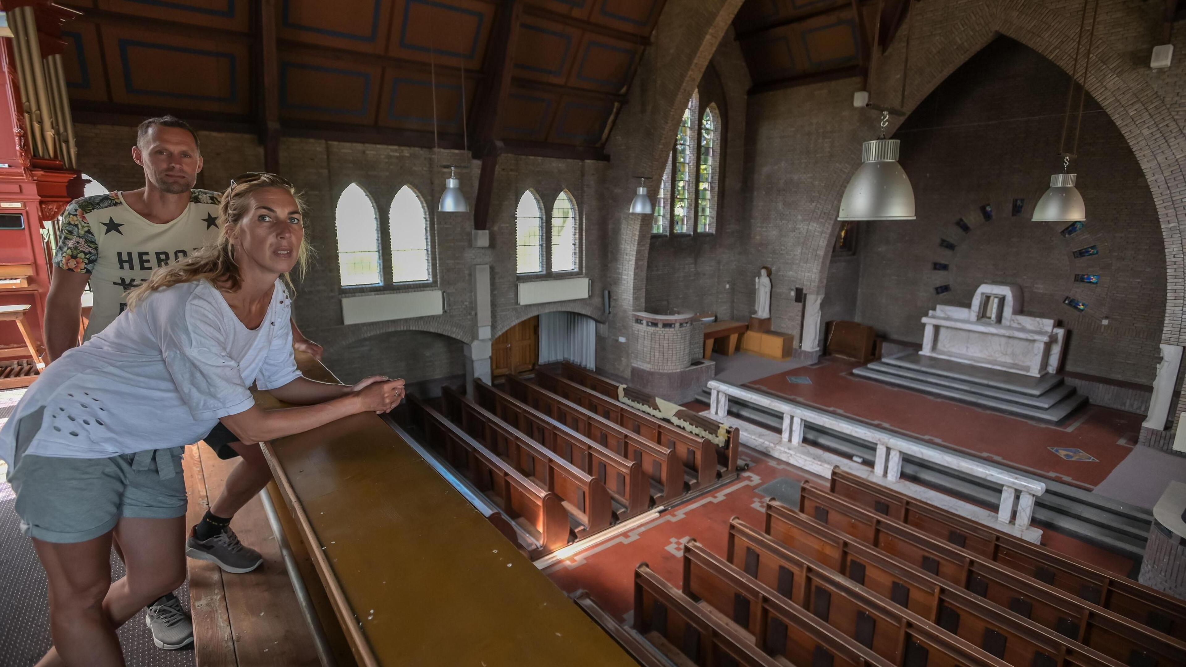 ’Details kerk Zwaagdijk-West zoveel mogelijk behouden’