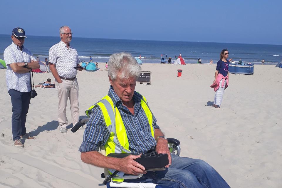 Kroon op het werk van Ernie Kroon. Schager Compliment voor jarenlange inzet voor mensen met een bepe