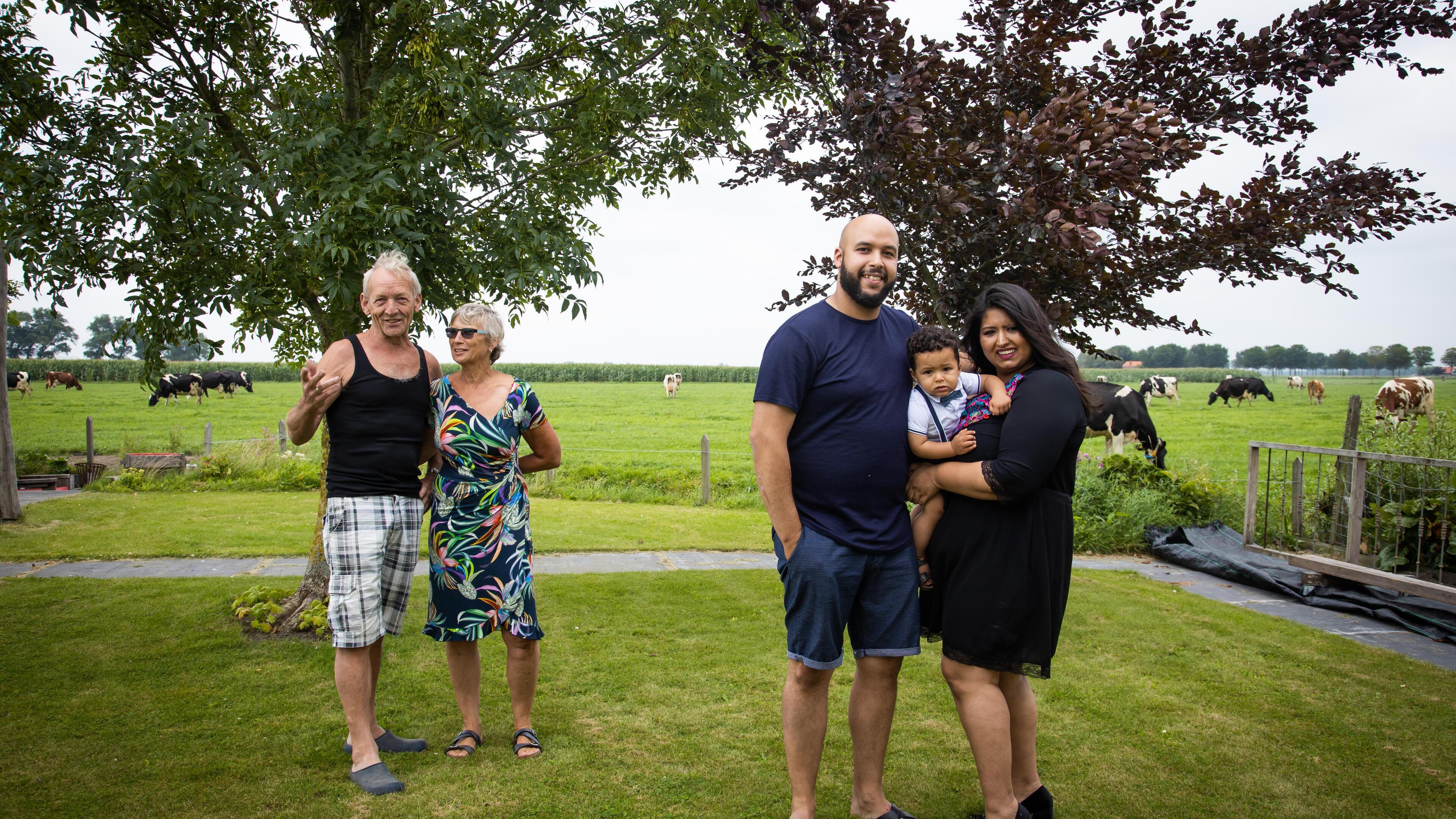 Amsterdams ’vijf-hoog-achter-gezin’ viert eerste verjaardag van Dean in deeltuin Spierdijk
