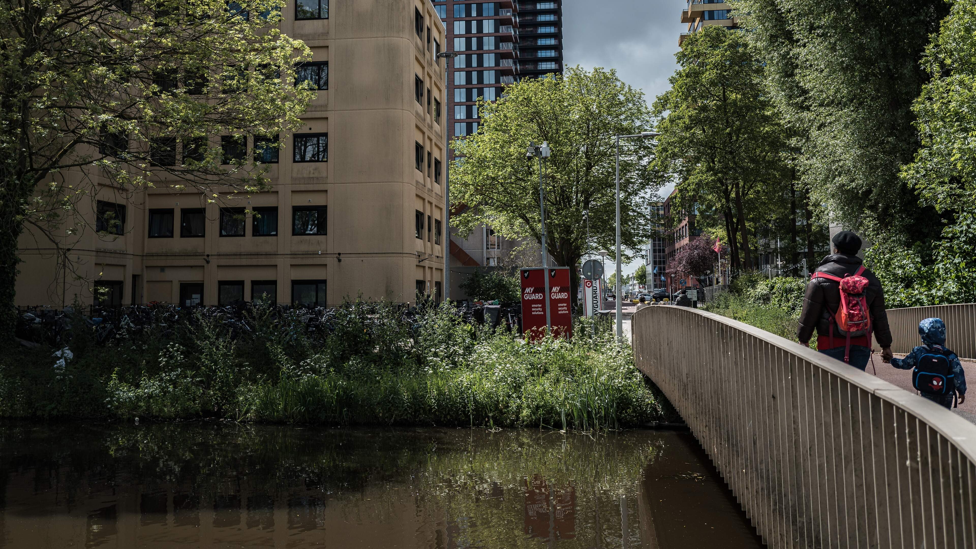 Municipalities lagging far behind on housing for permit holders – check yours here