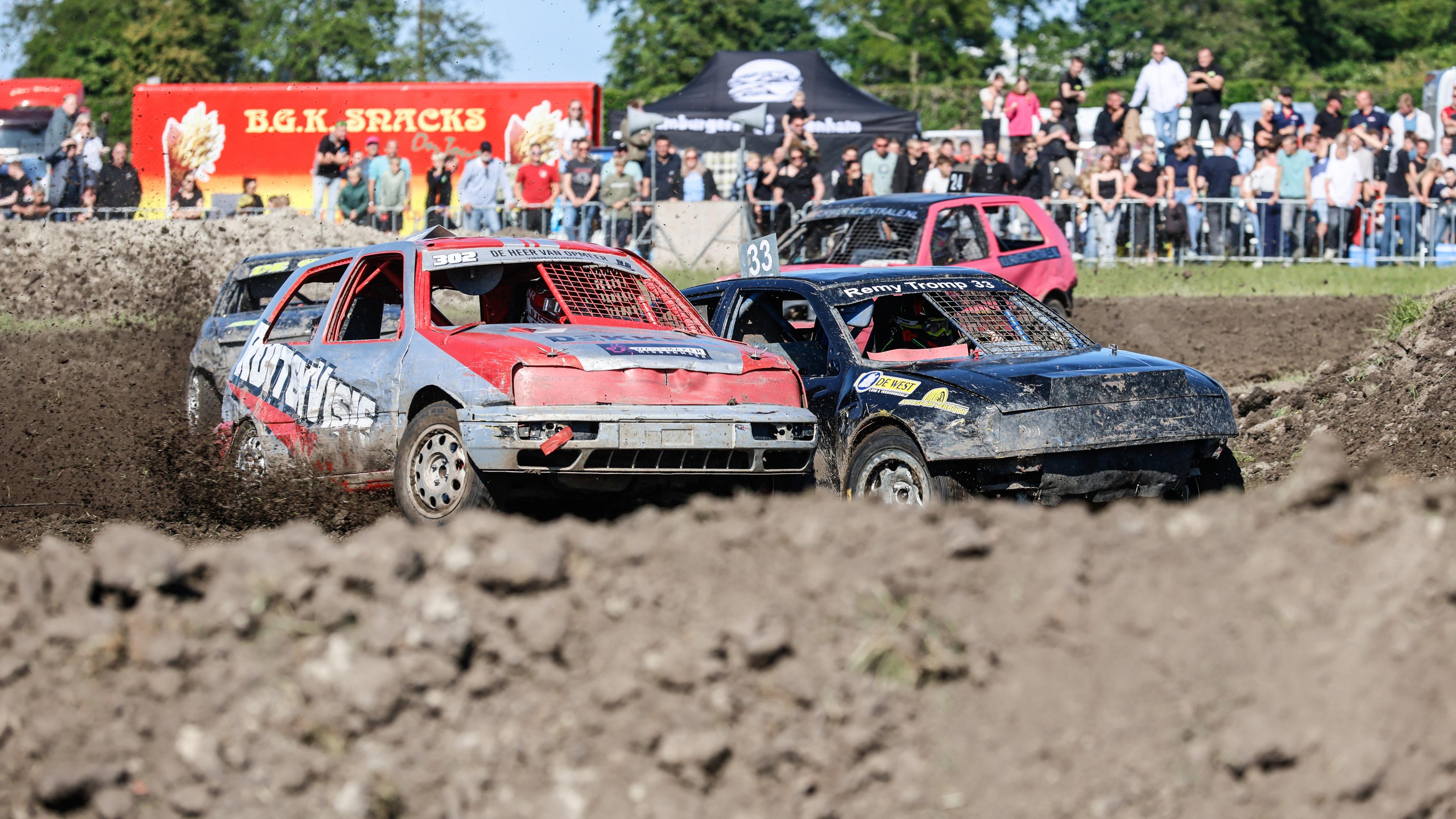 Dorpsfeest met prijs voor iedere deelnemer, autocross Wervershoof wordt steeds populairder
