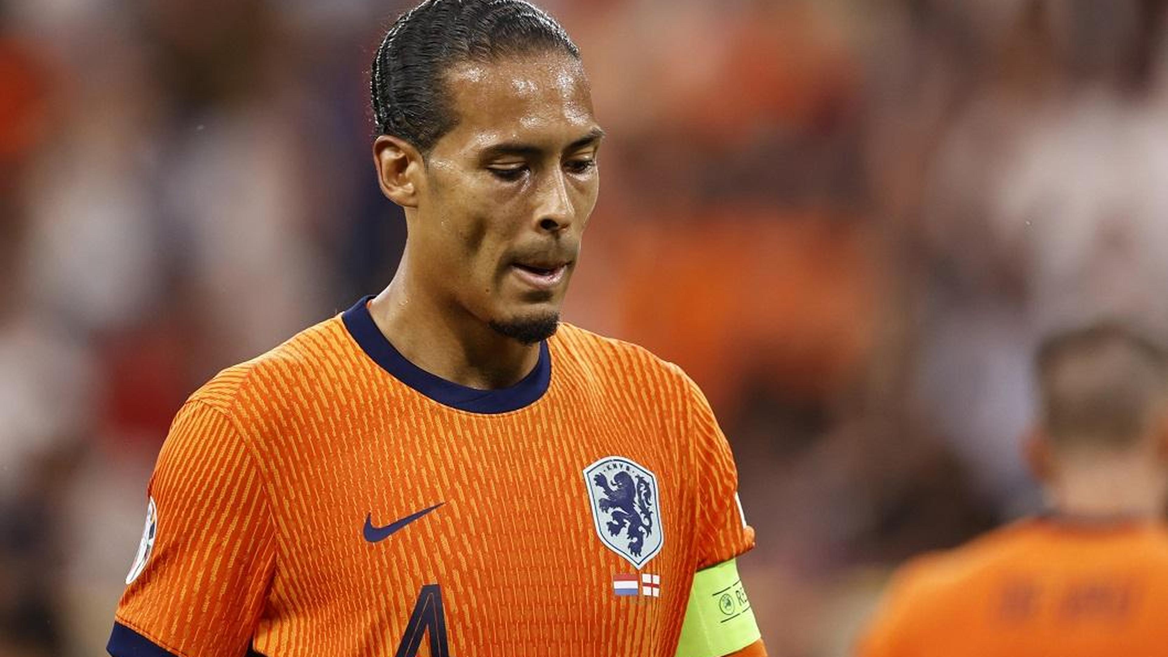 EK-droom Oranje spat uiteen na late treffer Engeland. Virgil van Dijk ...