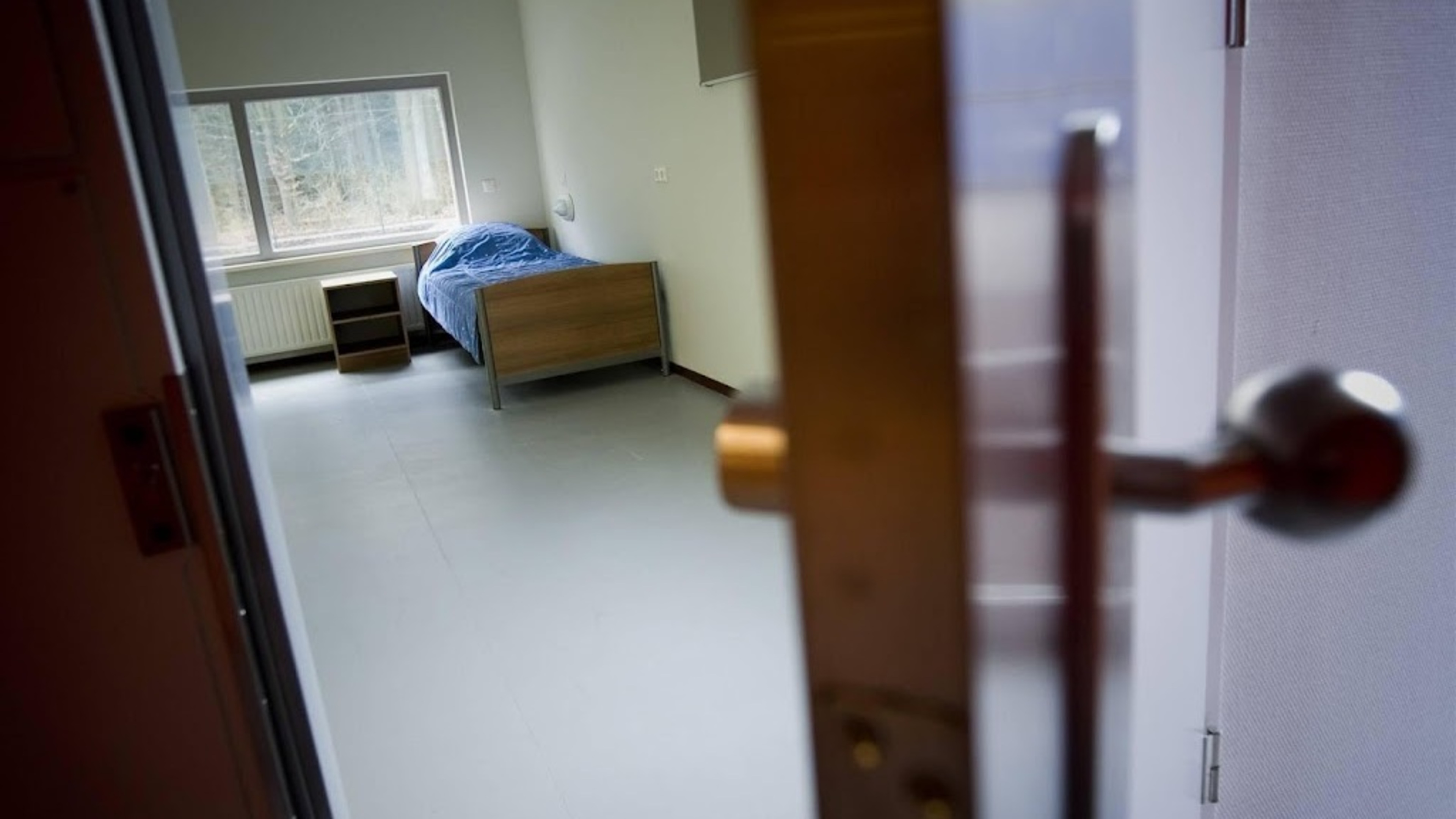 Former Heemskerk resident back to square one after fourteen years of psychiatric treatment: 'Just lock me up and throw away the key'