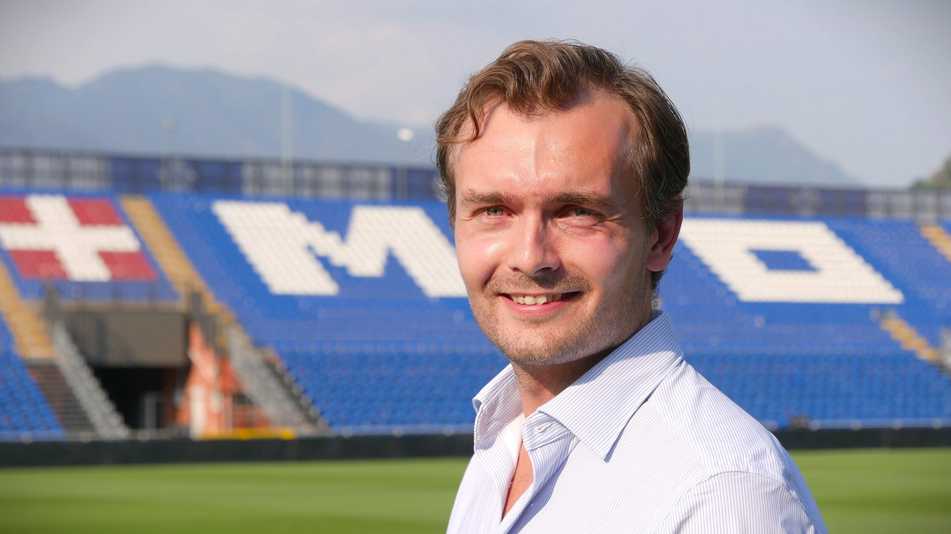 ’Nooit gedacht dat dit mogelijk was’. Barend Verkerk (32) speelde extreem Football Manager en zit nu bij het hippe en succesvolle Como