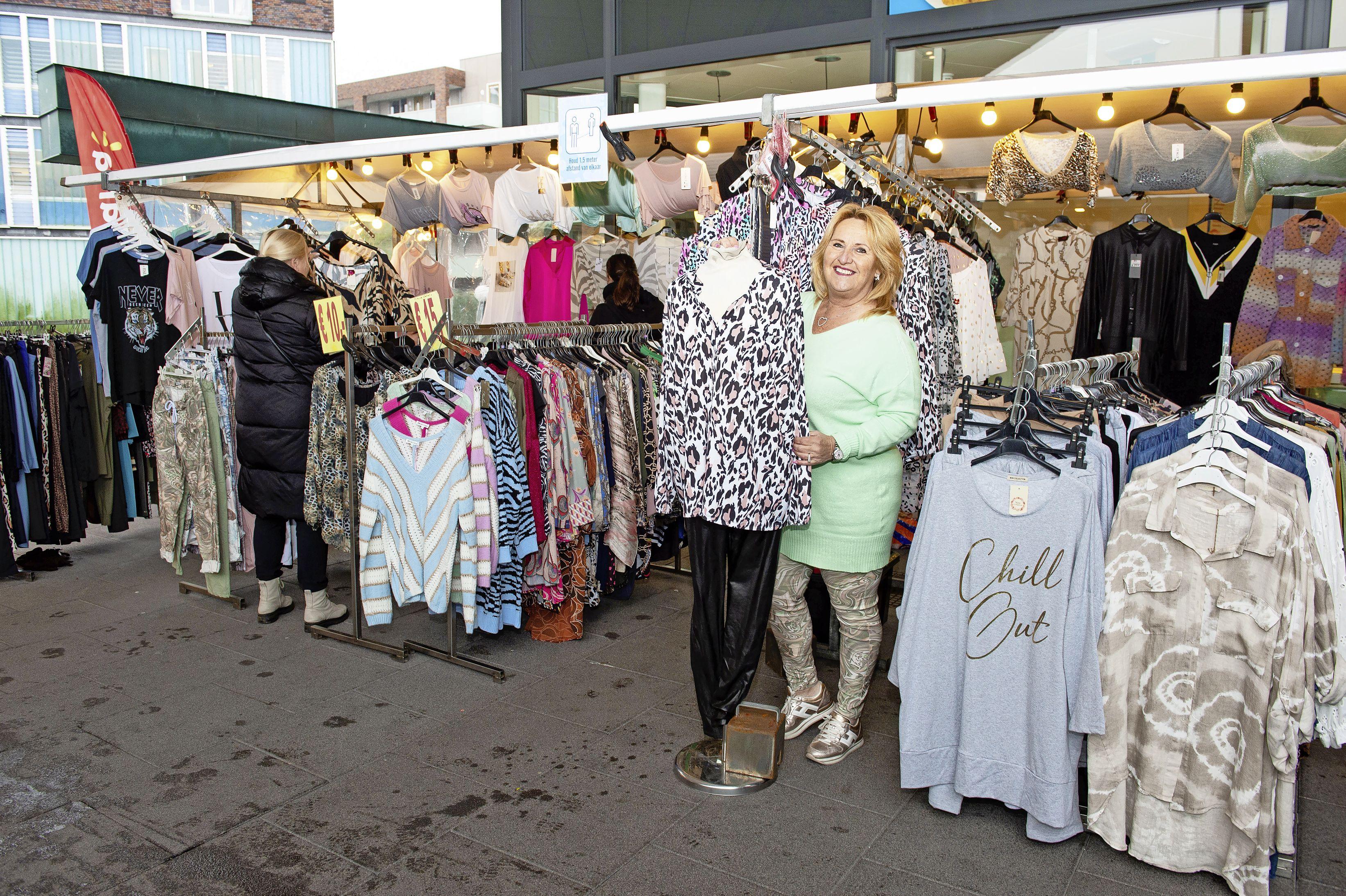 Marktkooplui na vier maanden terug in Purmerend. Ondernemer Michel: ’Wanneer ben je nou zo lang vrij